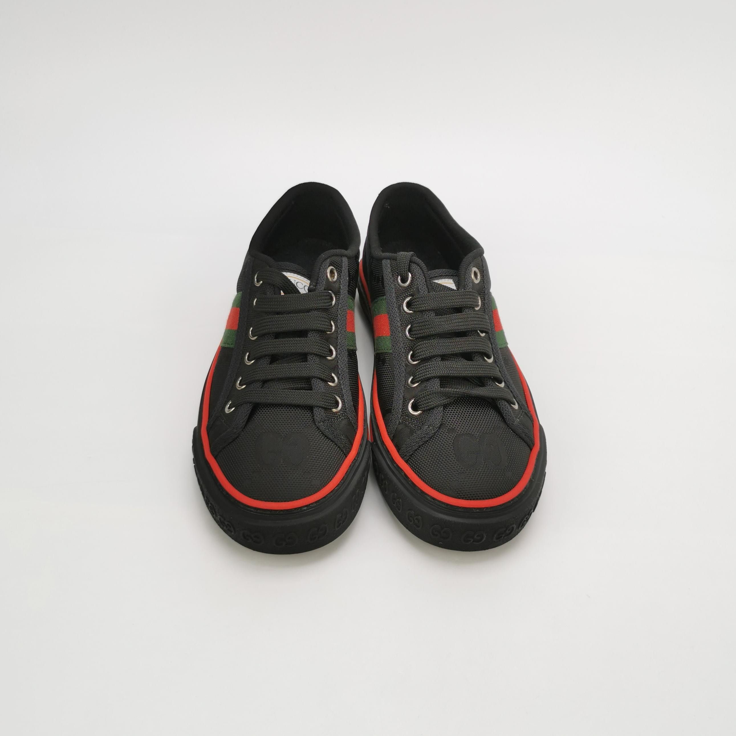 Gucci Gucci Women 5 Lowtop Sneakers Size US 5 / IT 35 - 3 Thumbnail