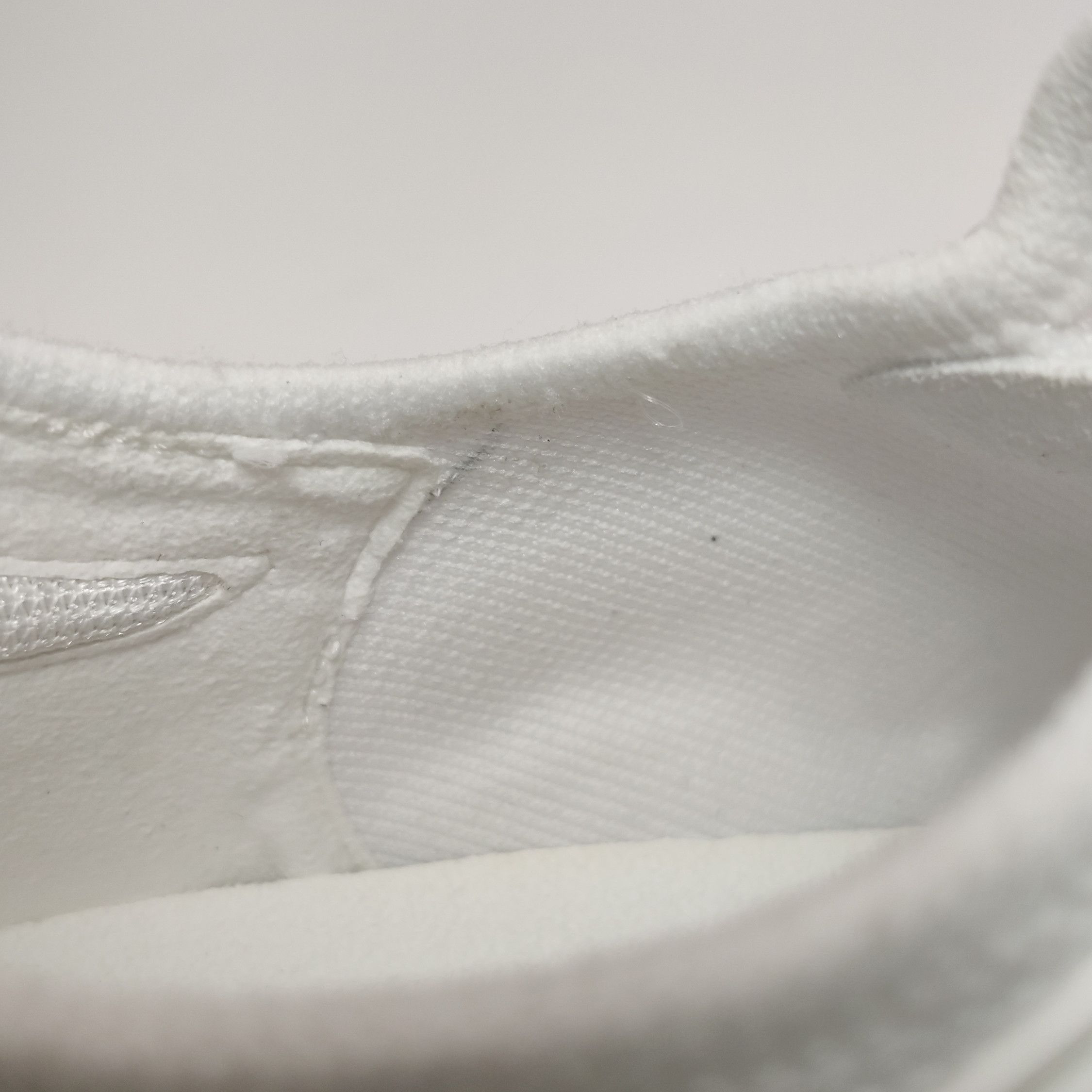 Gucci Gucci Women 5-5 Lowtop Sneakers Size US 5.5 / IT 35.5 - 10 Thumbnail