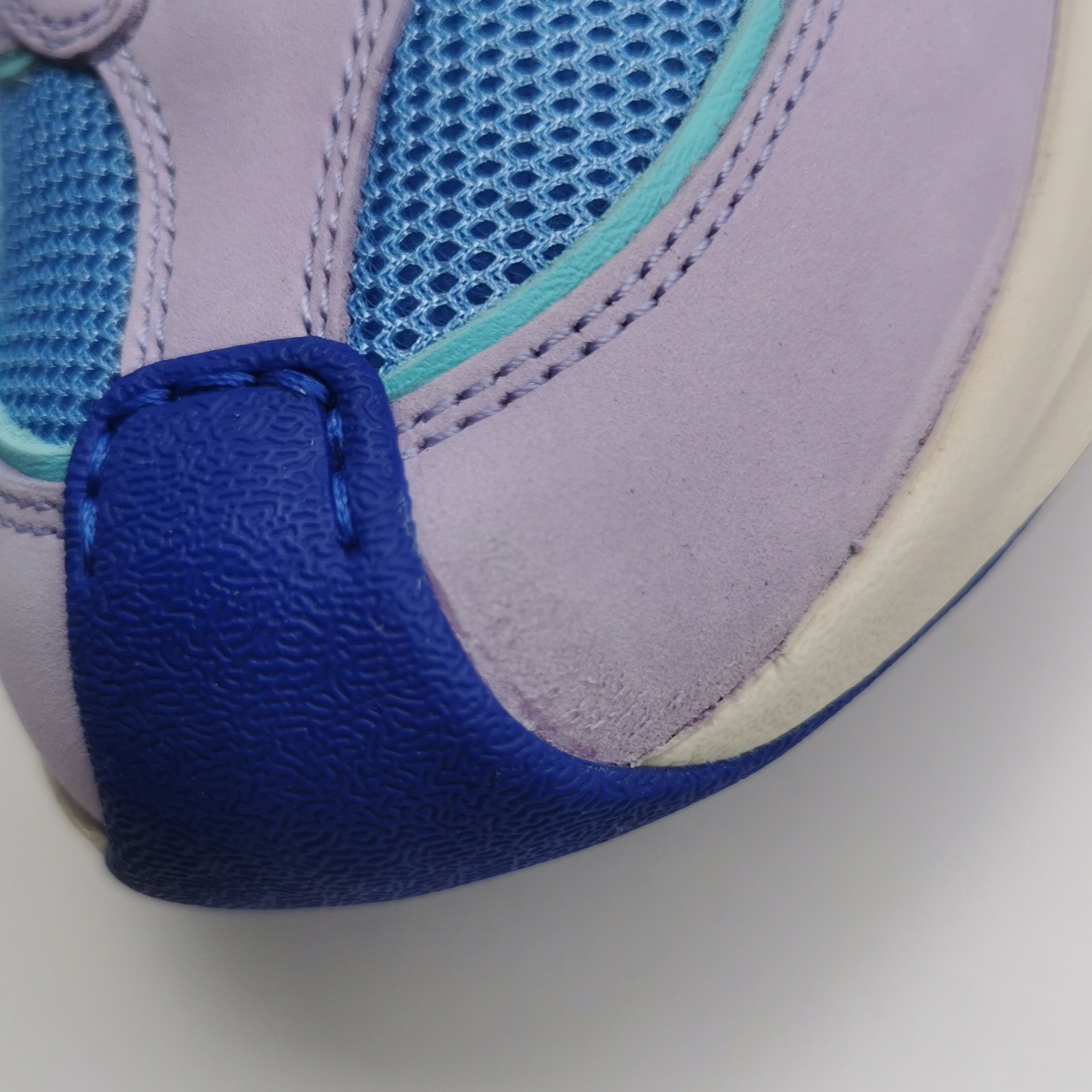Gucci Gucci Women 5-5 Lowtop Sneakers Size US 5.5 / IT 35.5 - 7 Thumbnail