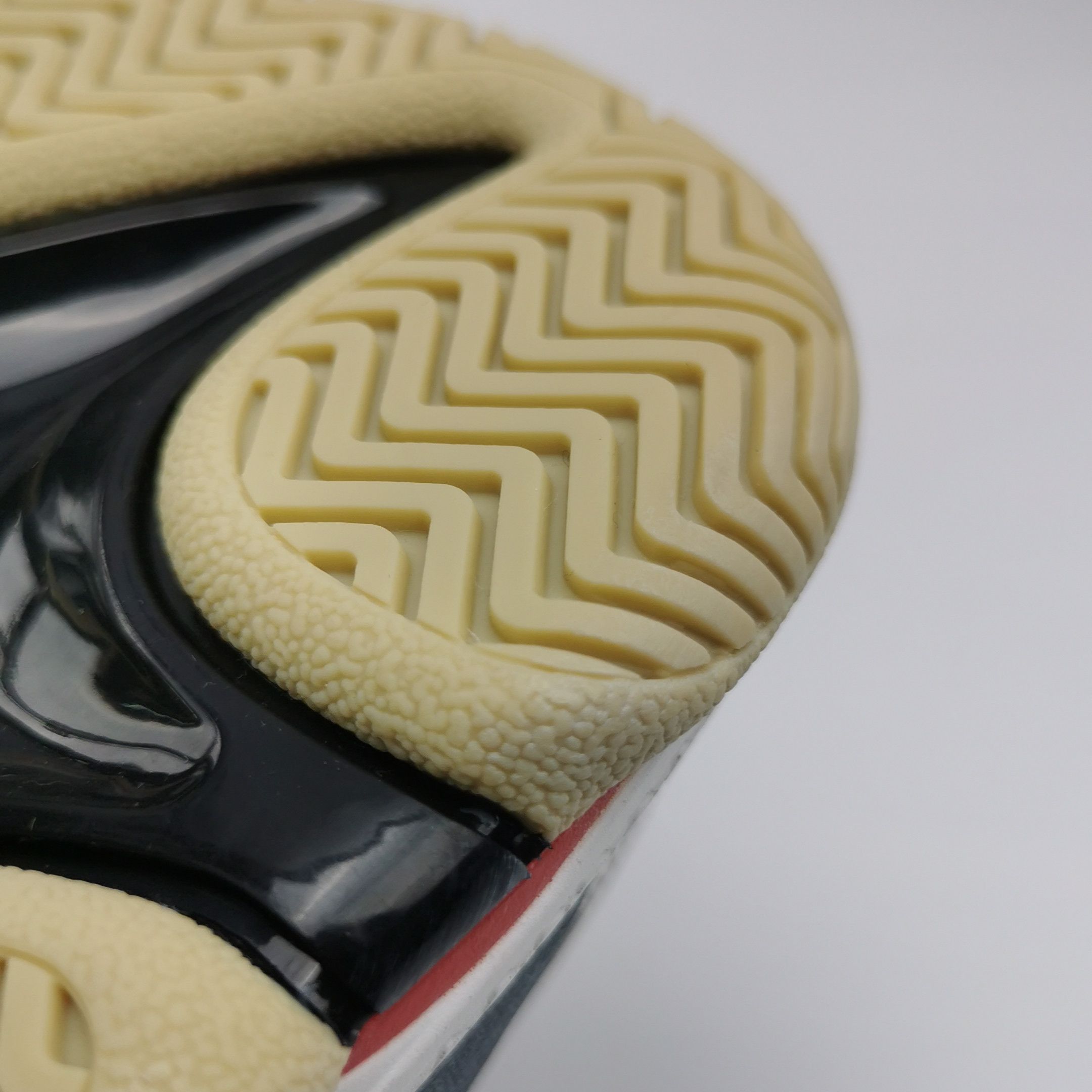 Gucci Gucci Women 7 Lowtop Sneakers Size US 7 / IT 37 - 8 Thumbnail