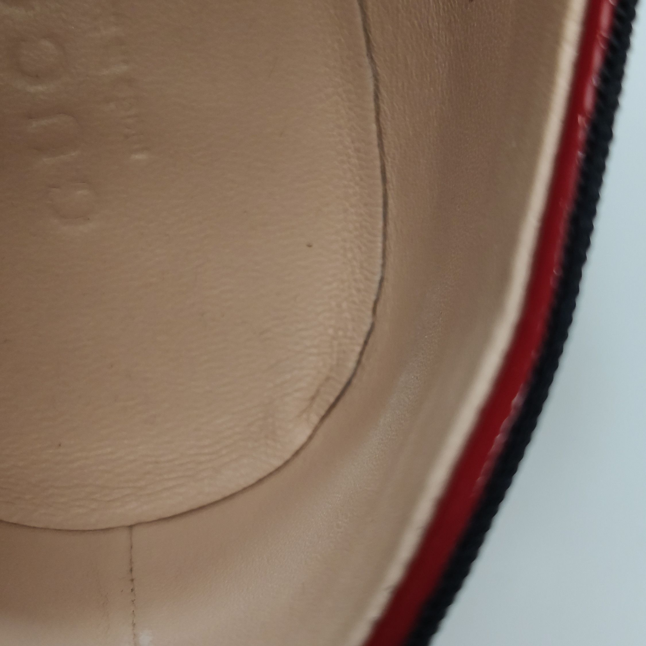 Gucci Gucci Women 7 Lowtop Sneakers Size US 7 / IT 37 - 12 Thumbnail