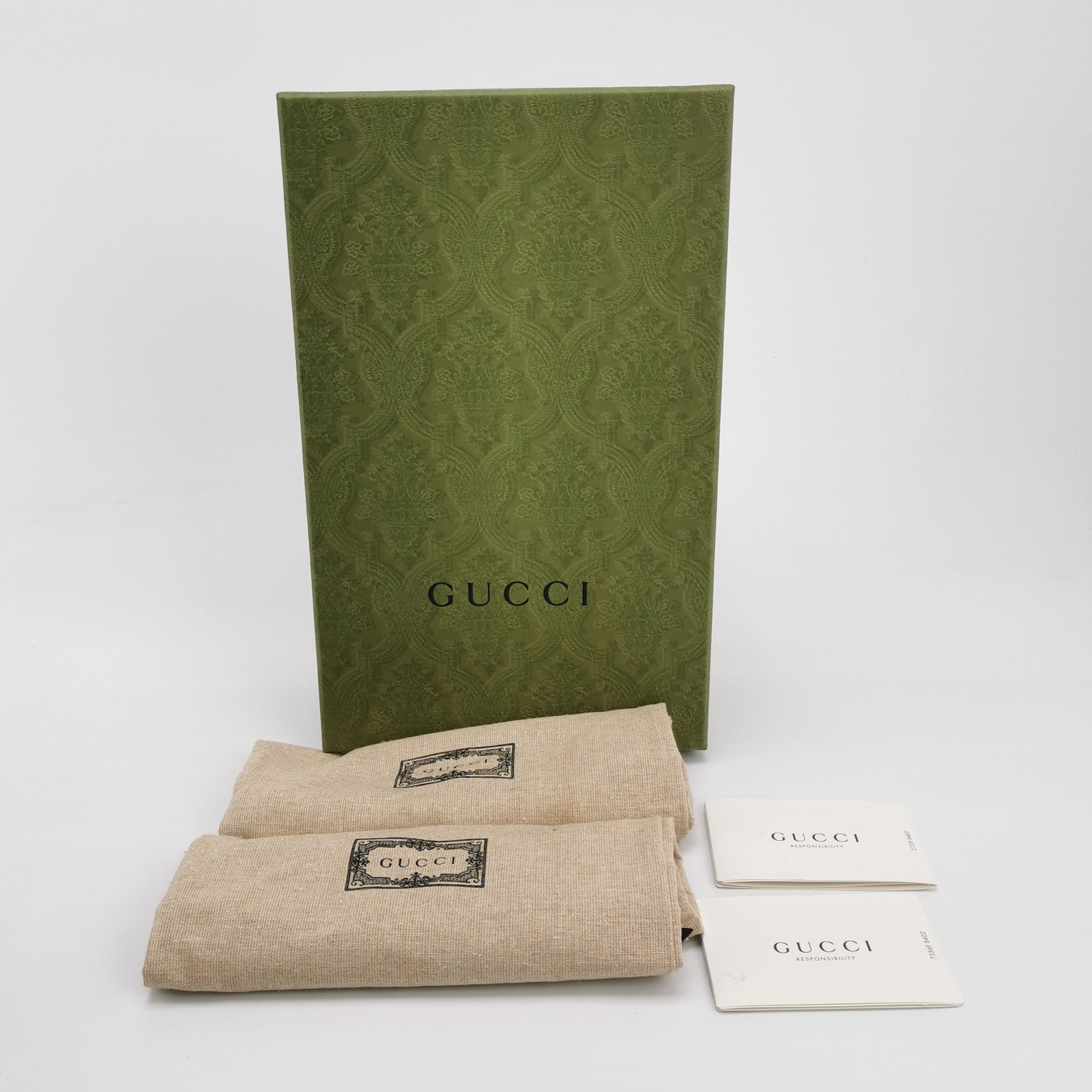 Gucci Gucci Women 10-5 Lowtop Sneakers Size US 10.5 / IT 40.5 - 6 Thumbnail