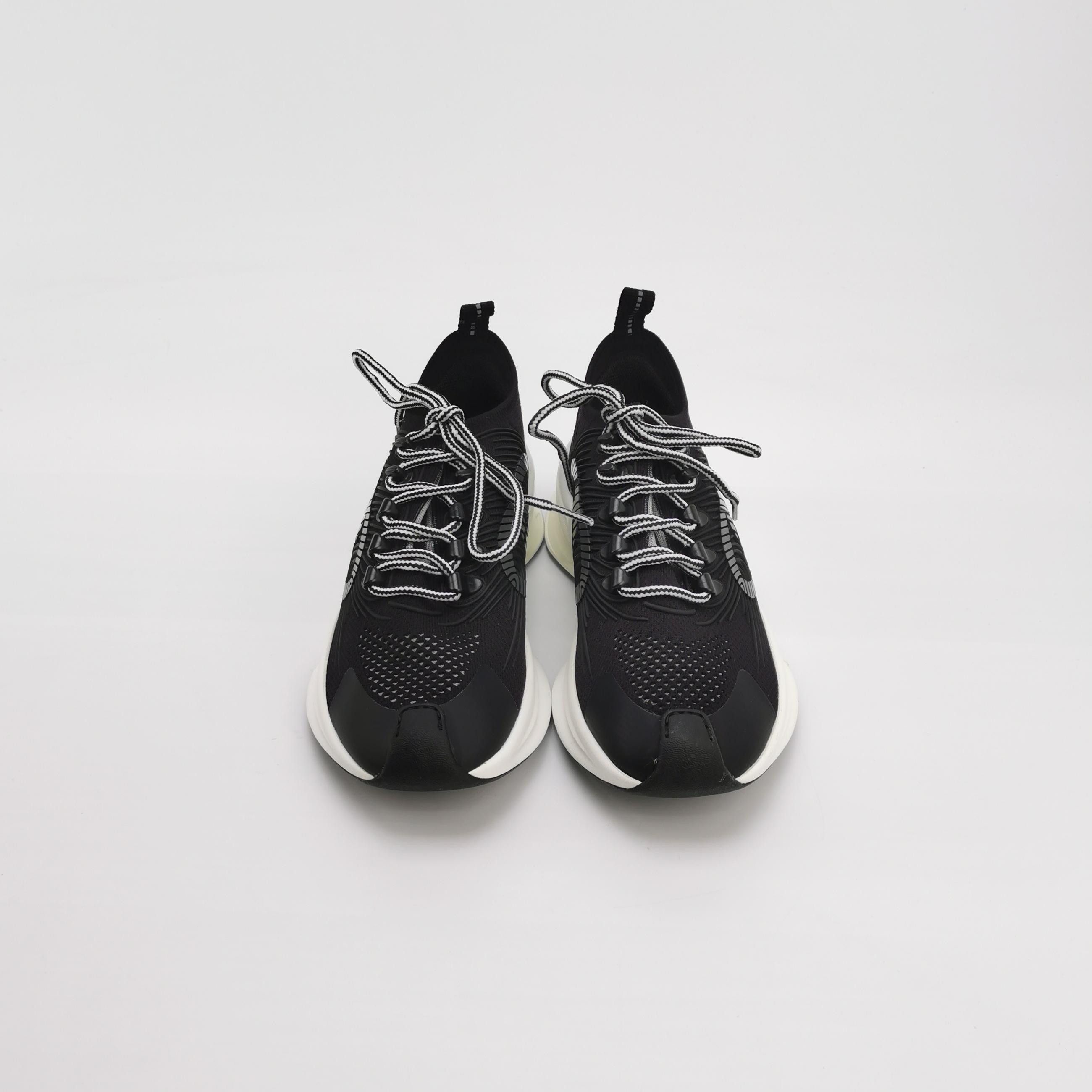 Gucci Gucci Women 6-5 Lowtop Sneakers Size US 6.5 / IT 36.5 - 3 Thumbnail