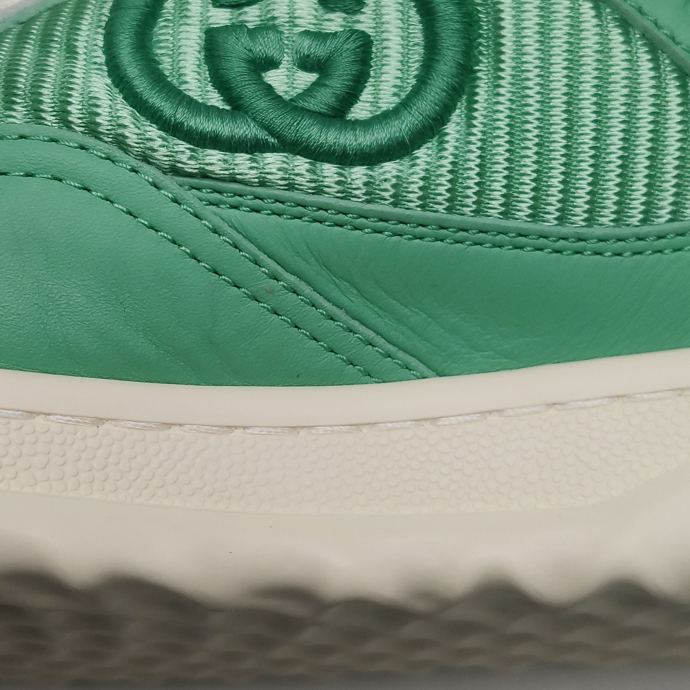 Gucci Gucci Women 6-5 Lowtop Sneakers Size US 6.5 / IT 36.5 - 10 Thumbnail