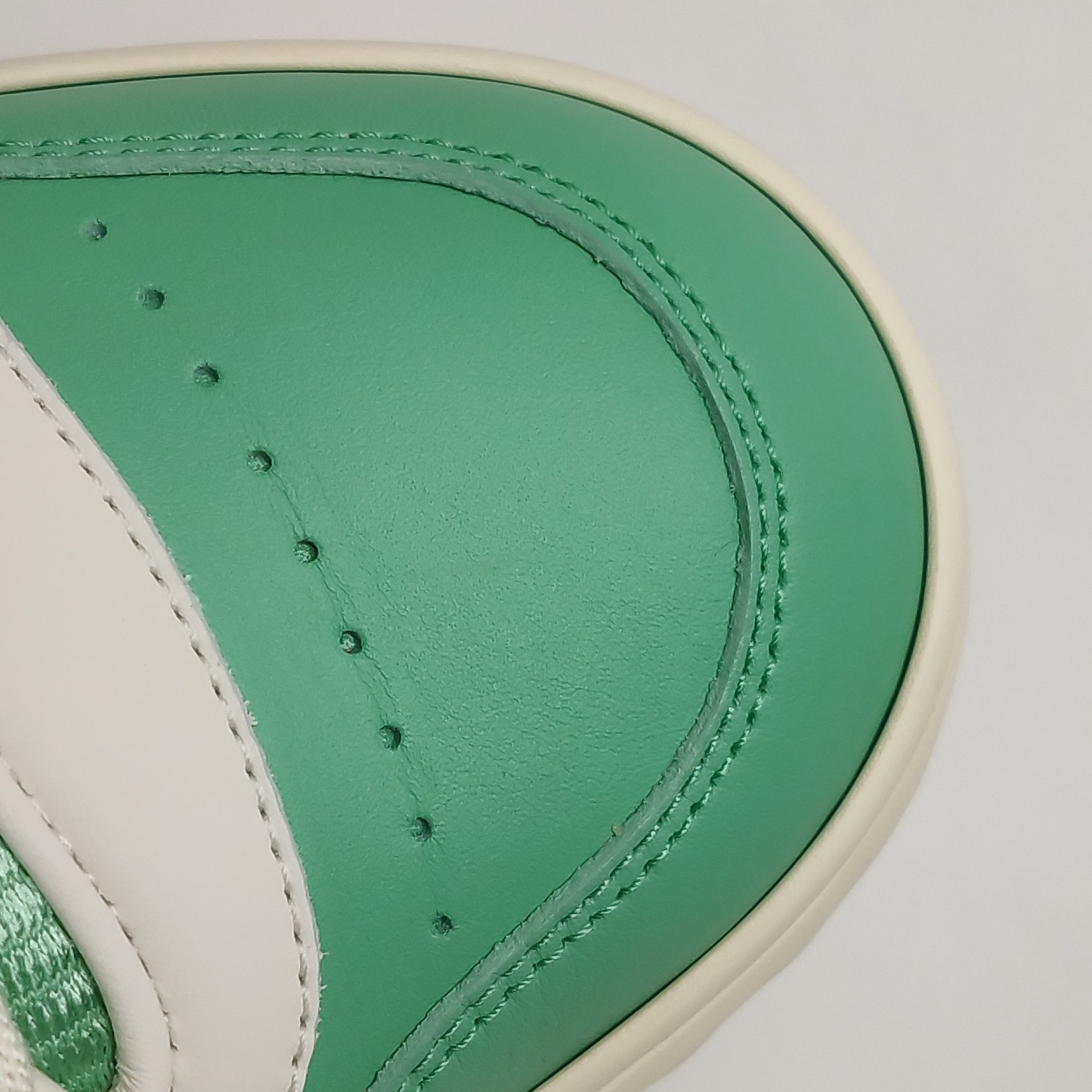 Gucci Gucci Women 6-5 Lowtop Sneakers Size US 6.5 / IT 36.5 - 7 Thumbnail
