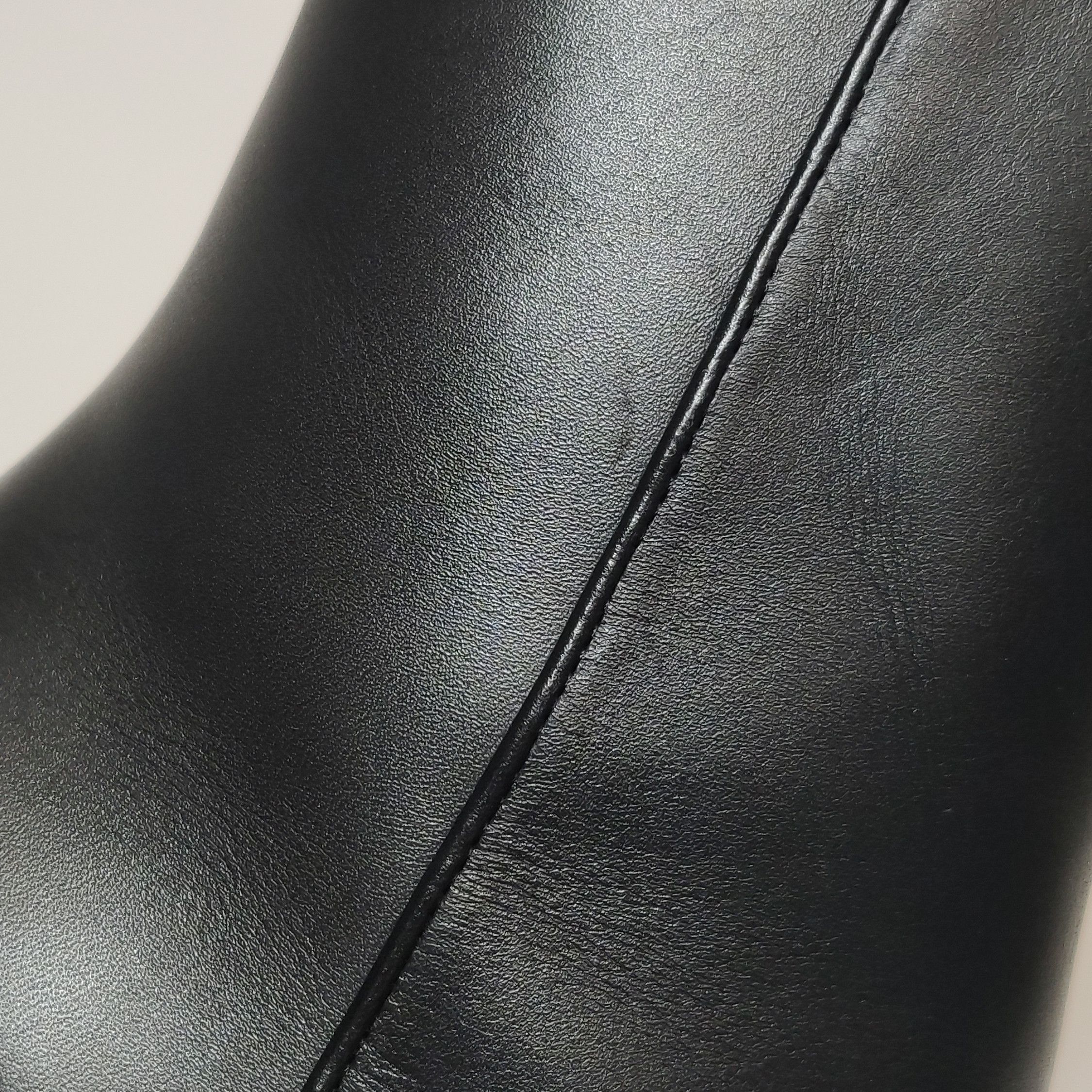 Gucci Gucci Women 6-5 Boots Size US 6.5 / IT 36.5 - 8 Thumbnail
