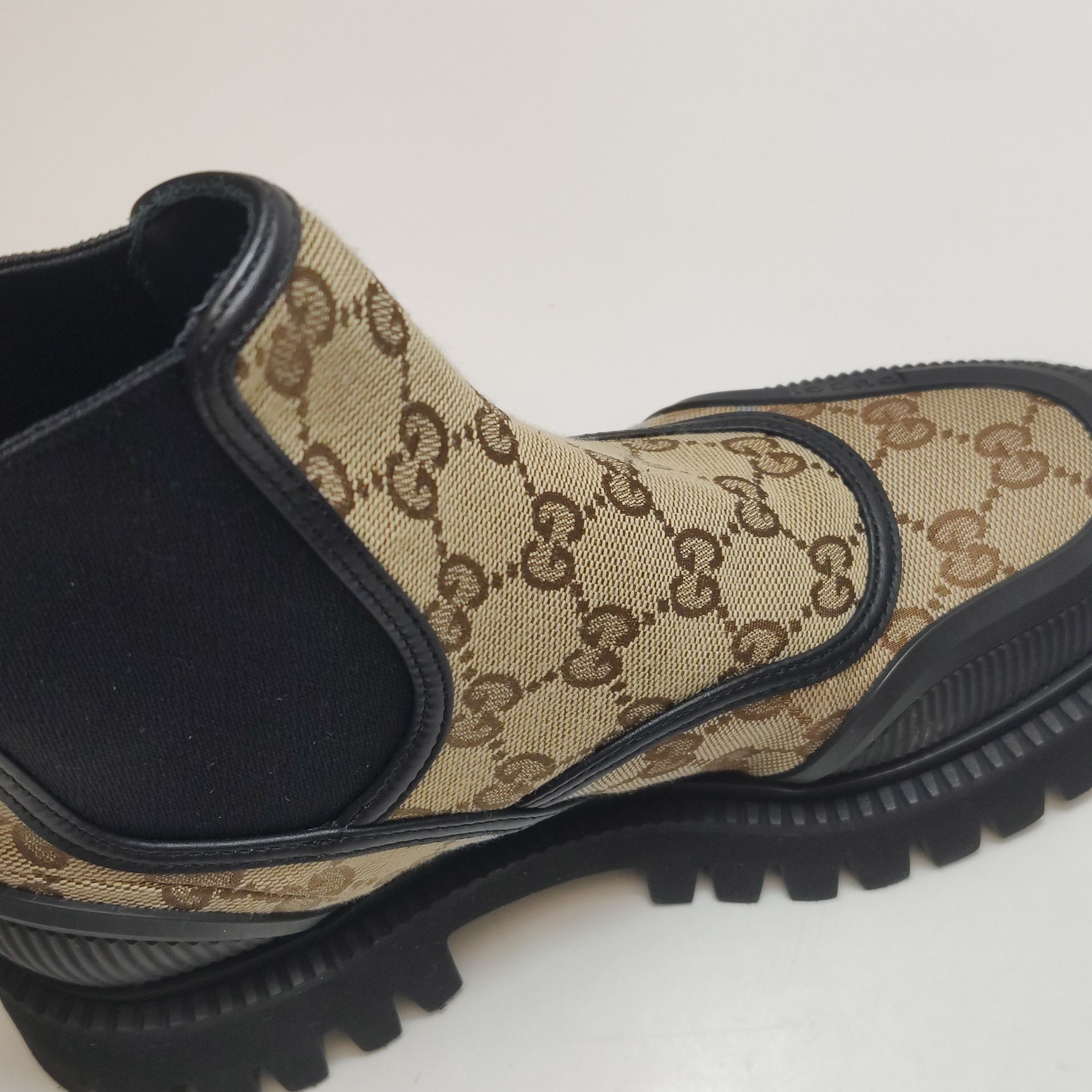 Gucci Gucci Women 7 Boots Size US 7 / IT 37 - 11 Thumbnail