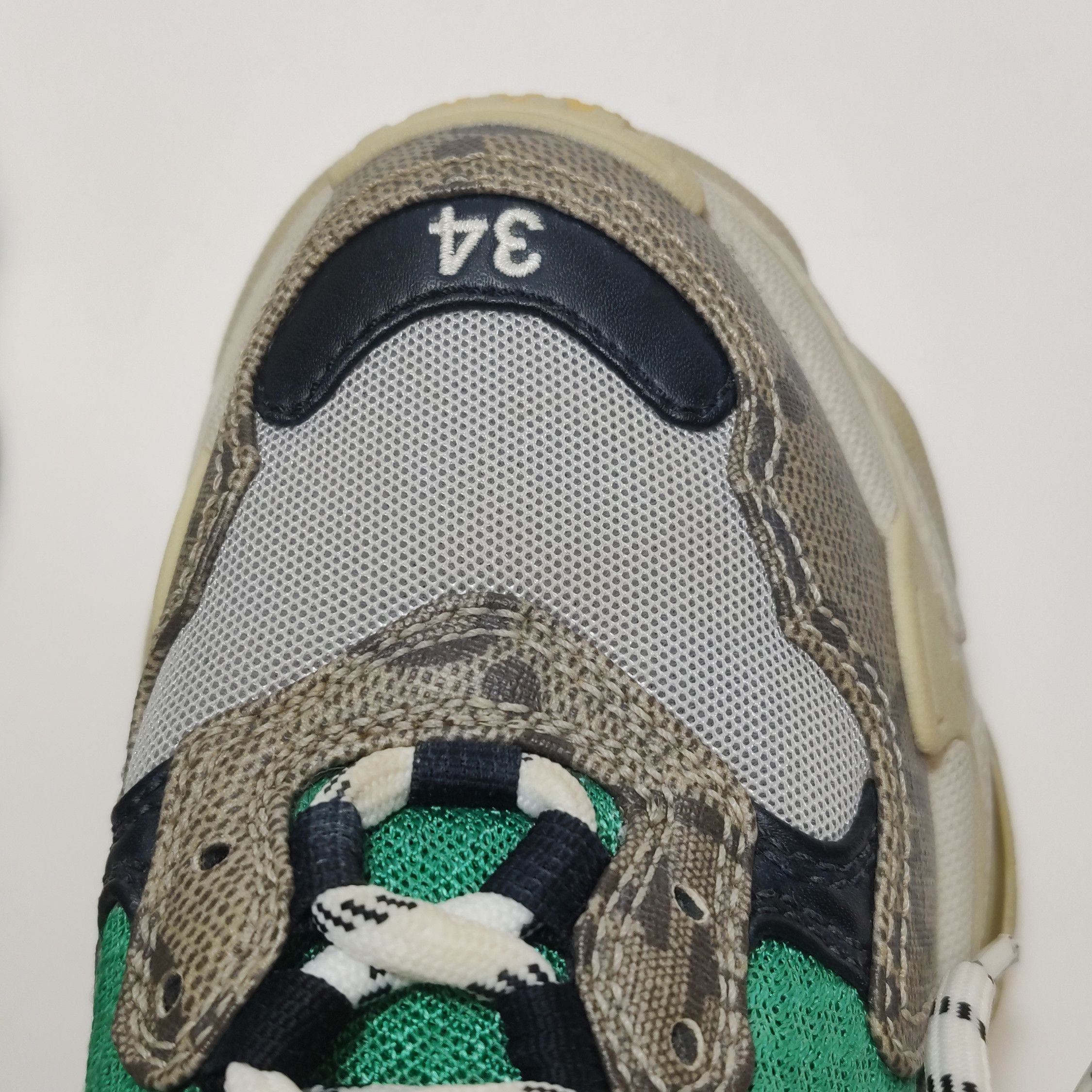 Gucci Gucci Women it_34 Lowtop Sneakers Size US 4 / IT 34 - 8 Thumbnail
