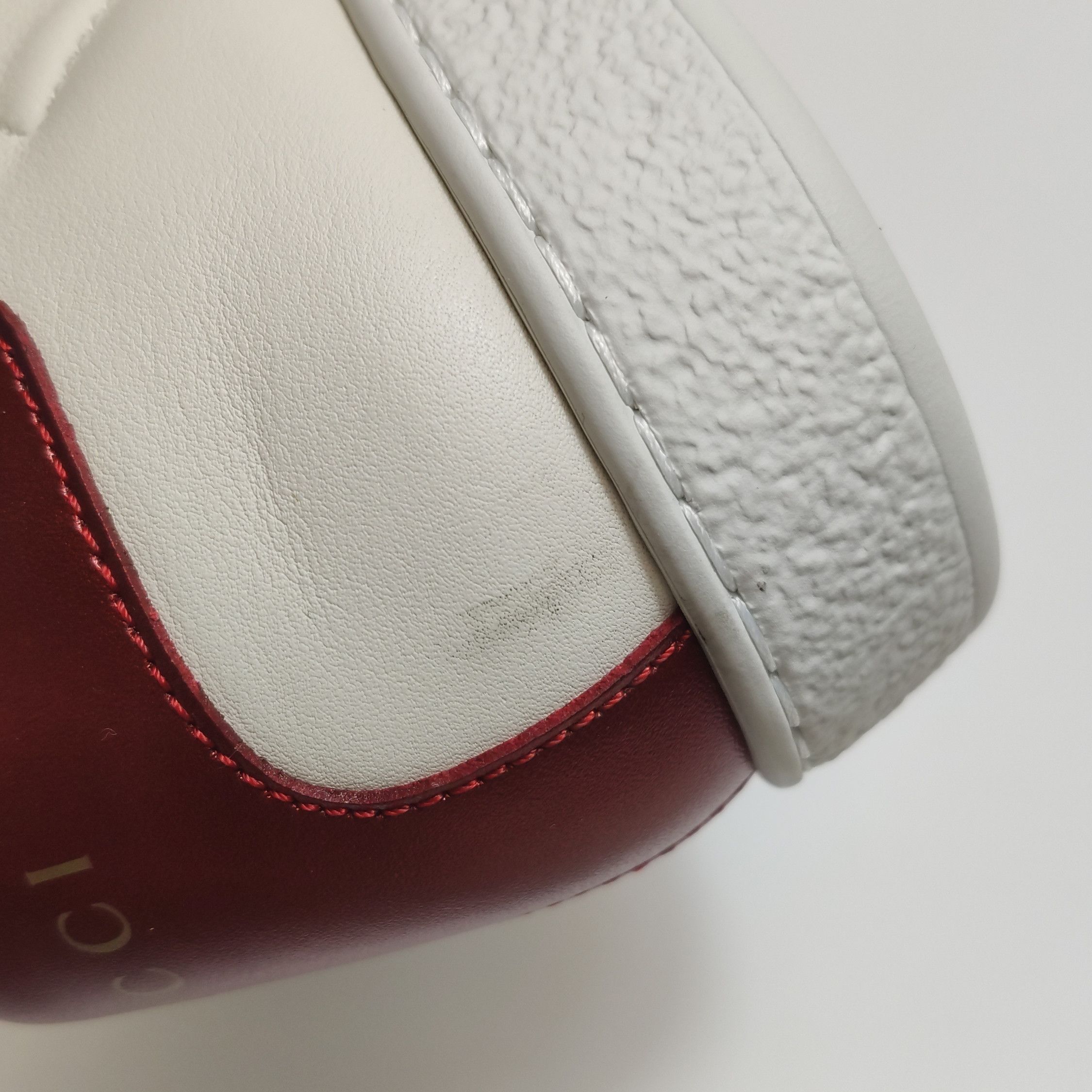 Gucci Gucci Women 8-5 Lowtop Sneakers Size US 8.5 / IT 38.5 - 7 Thumbnail