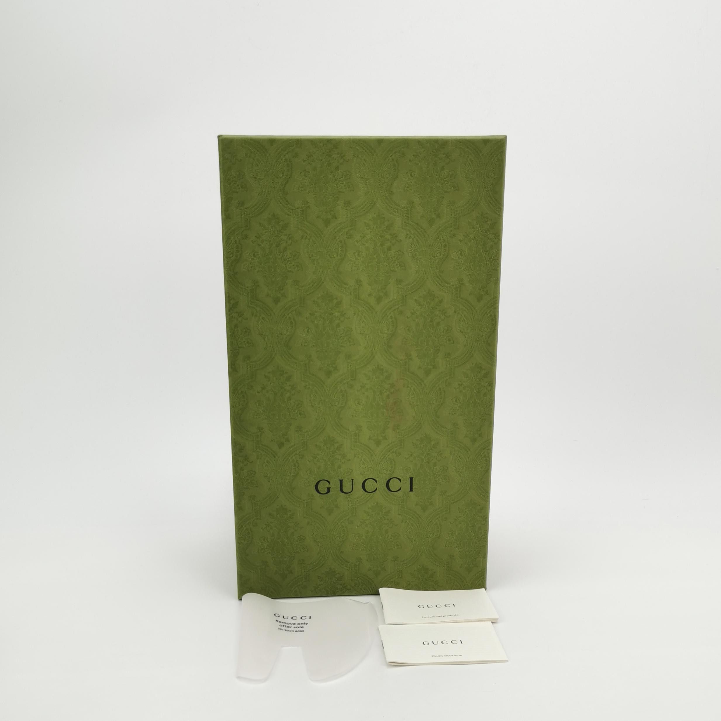 Gucci Gucci Women 7-5 Lowtop Sneakers Size US 7.5 / IT 37.5 - 6 Thumbnail