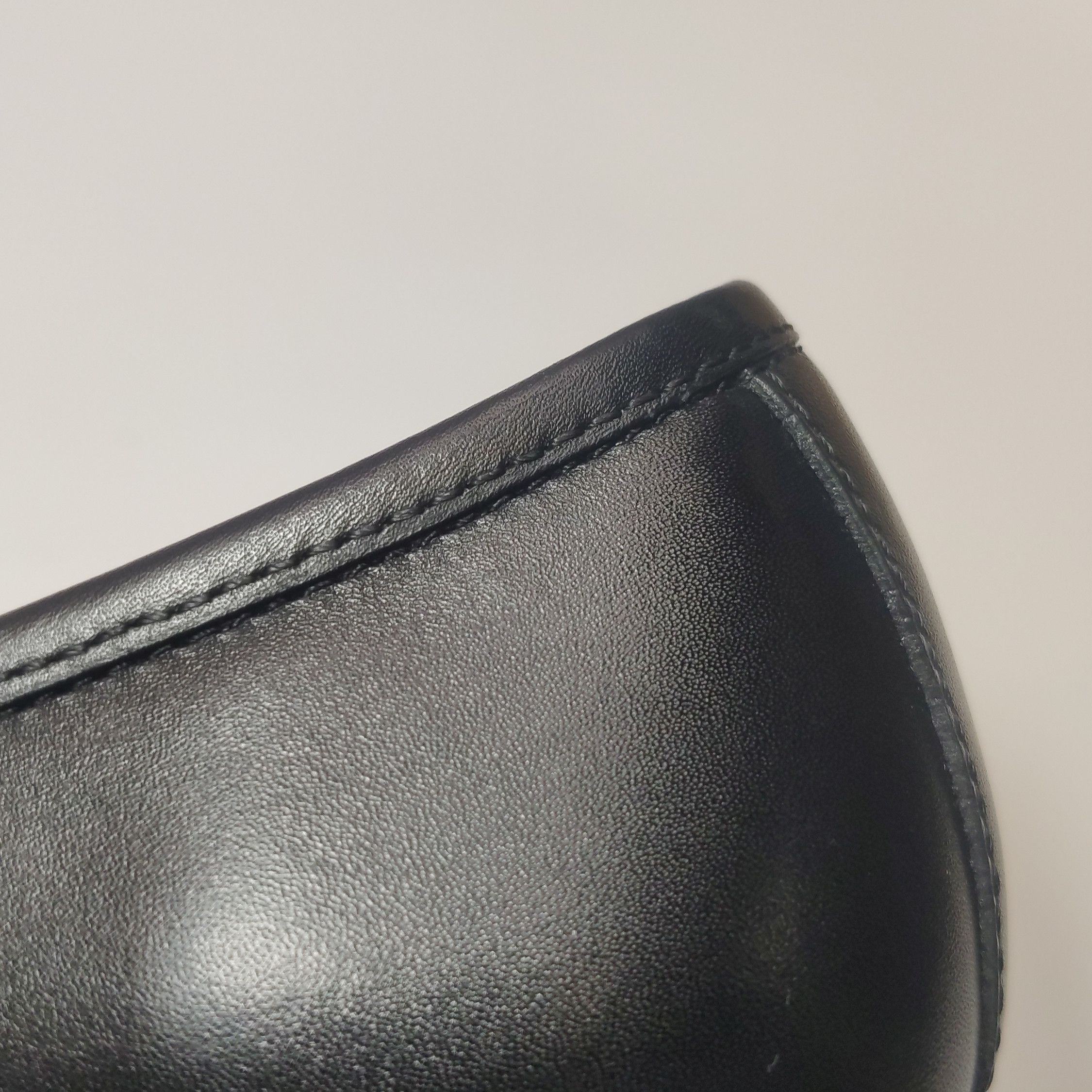 Gucci Gucci Women 7 Flats Size US 7 / IT 37 - 8 Thumbnail