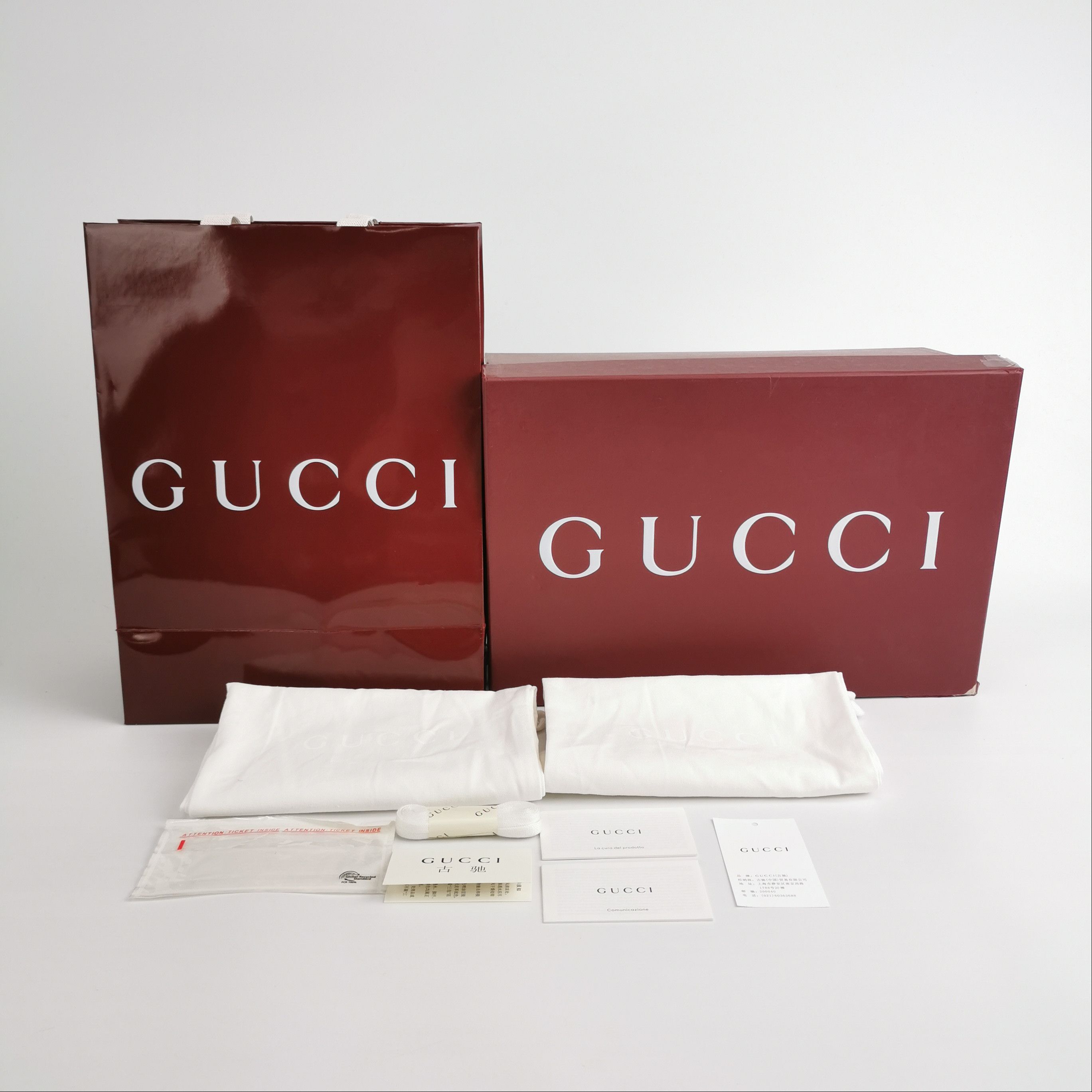 Gucci Gucci Women 9 Lowtop Sneakers Size US 9 / IT 39 - 6 Thumbnail