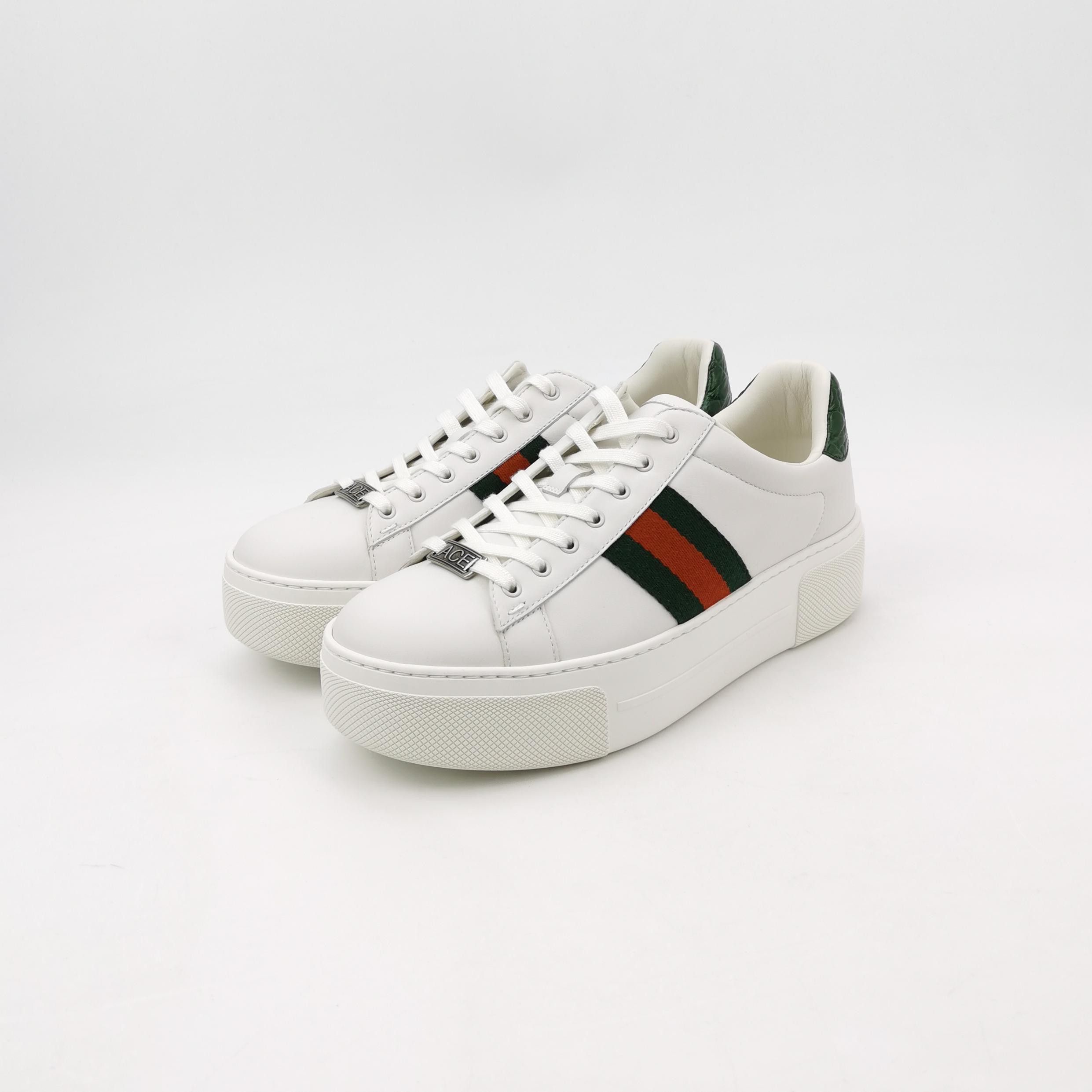 Gucci Gucci Women 8-5 Lowtop Sneakers Size US 8.5 / IT 38.5 - 2 Thumbnail
