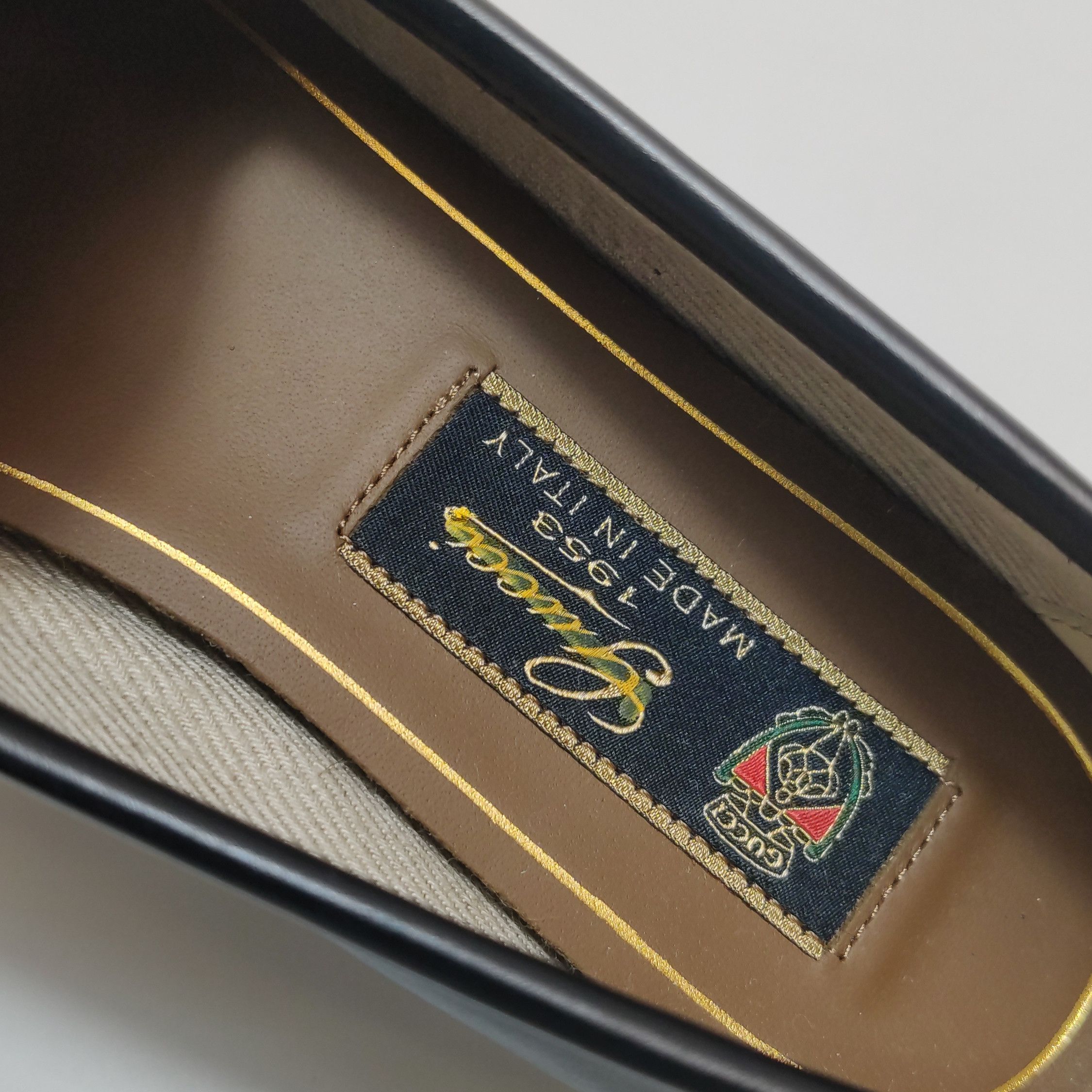 Gucci Gucci Women 5-5 Flats Size US 5.5 / IT 35.5 - 12 Thumbnail