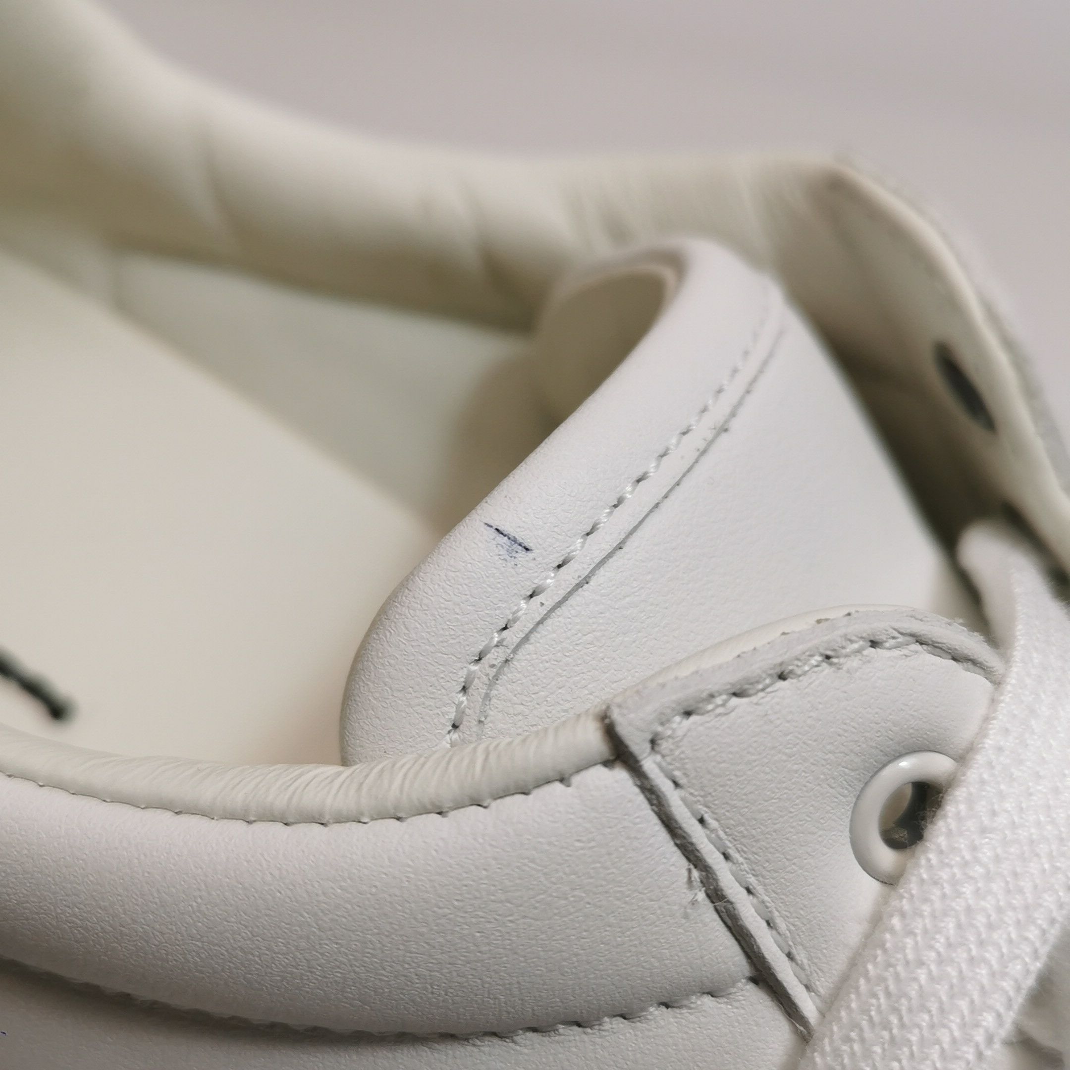 Gucci Gucci Women 5 Lowtop Sneakers Size US 5 / IT 35 - 8 Thumbnail