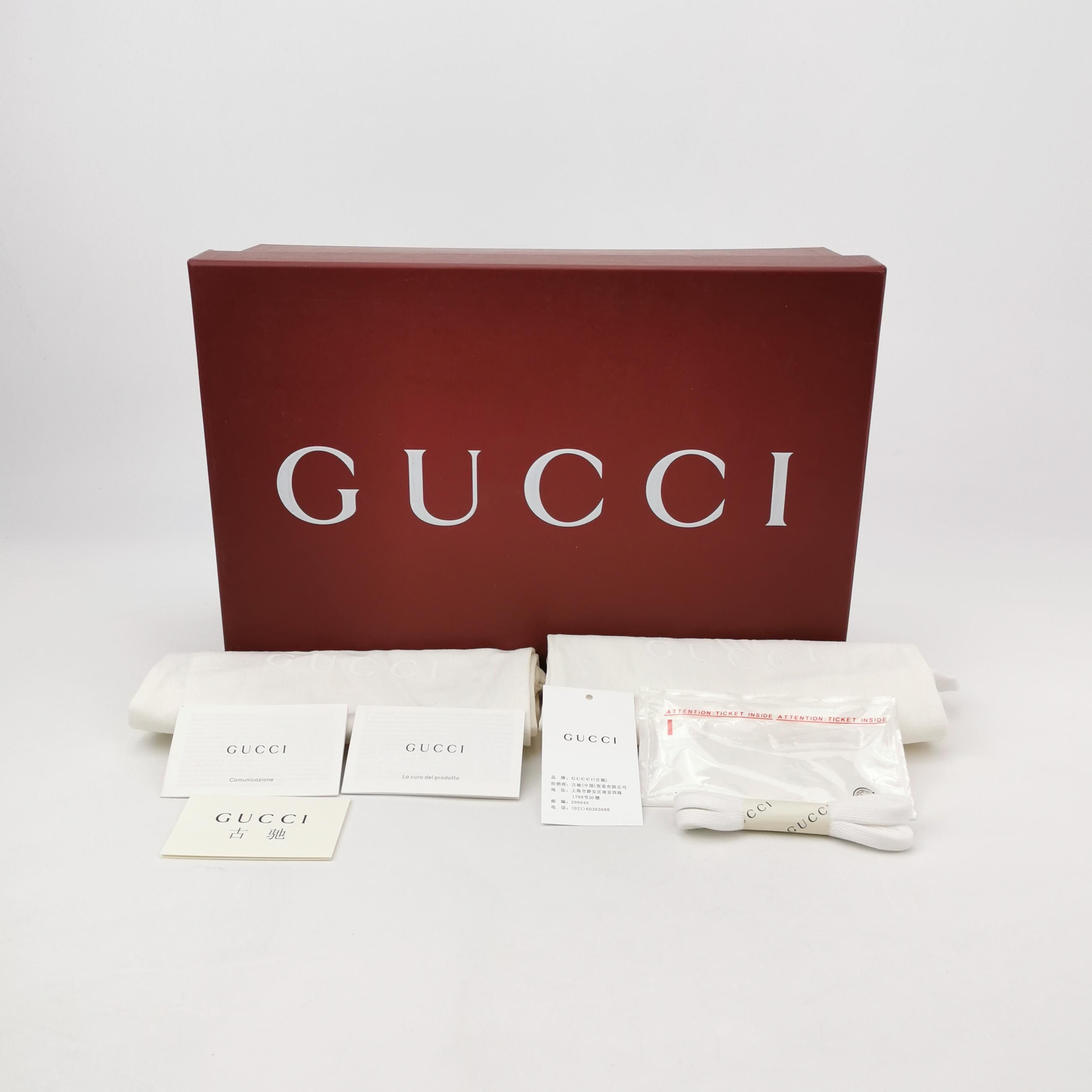 Gucci Gucci Women 5 Lowtop Sneakers Size US 5 / IT 35 - 6 Thumbnail