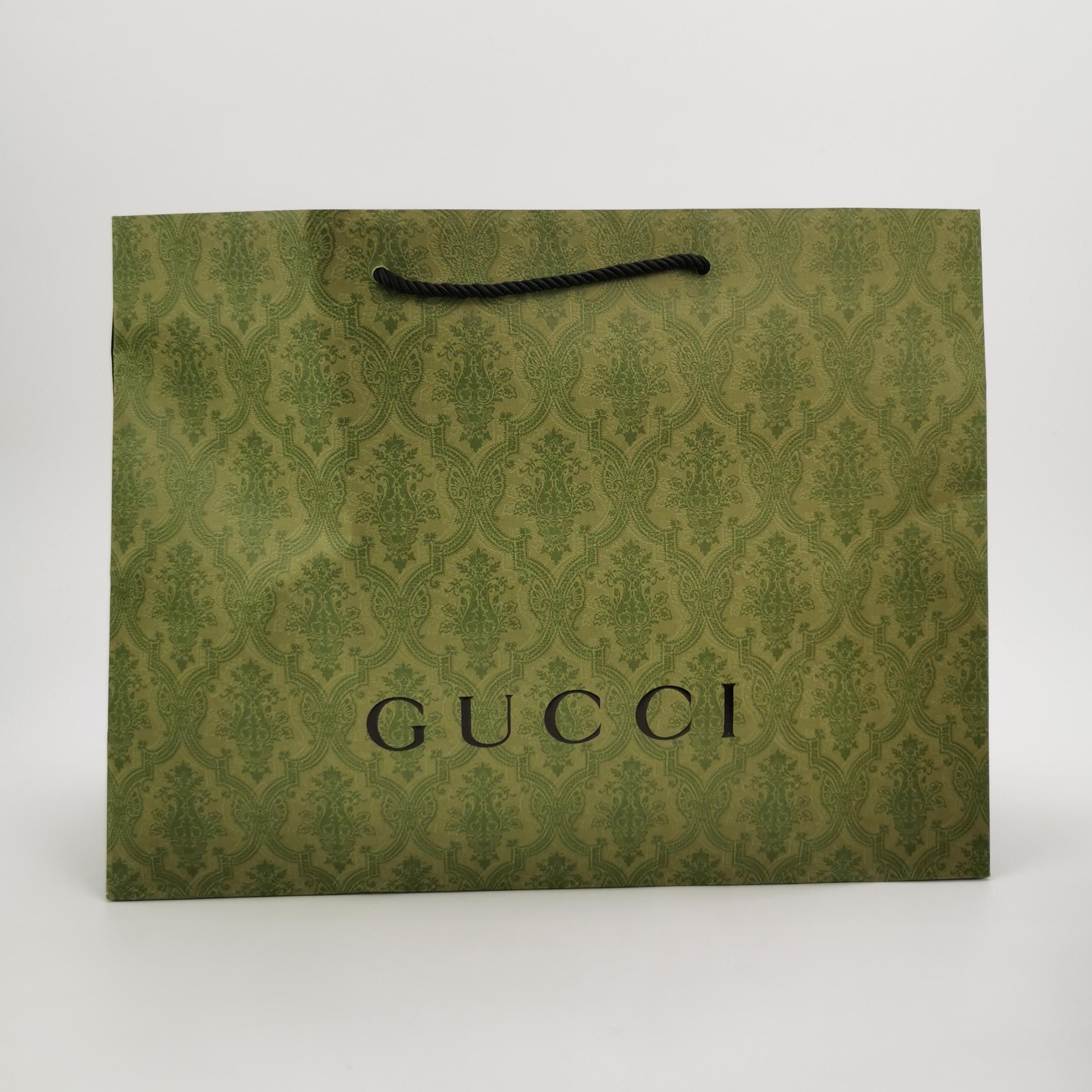Gucci Gucci Women 5 Lowtop Sneakers Size US 5 / IT 35 - 7 Thumbnail