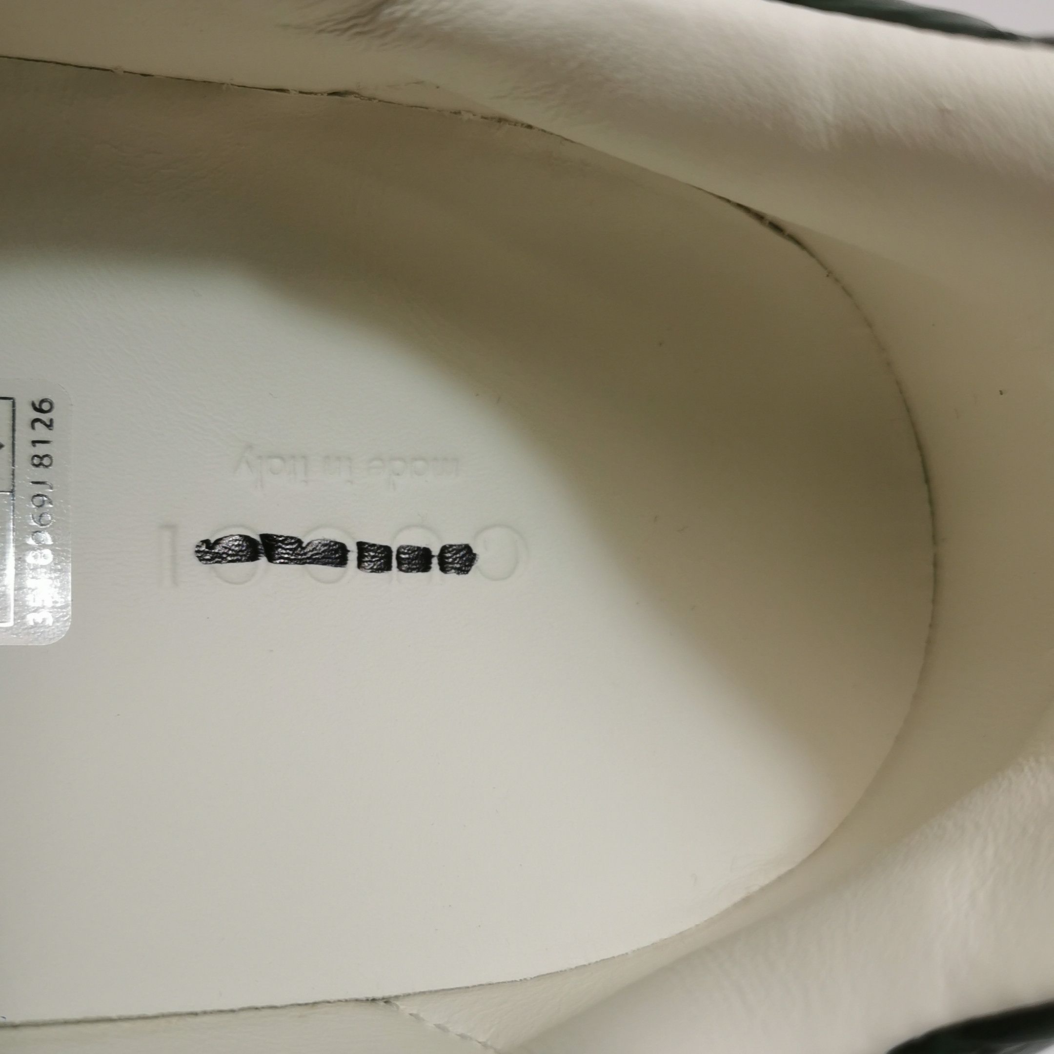 Gucci Gucci Women 9 Lowtop Sneakers Size US 9 / IT 39 - 10 Thumbnail