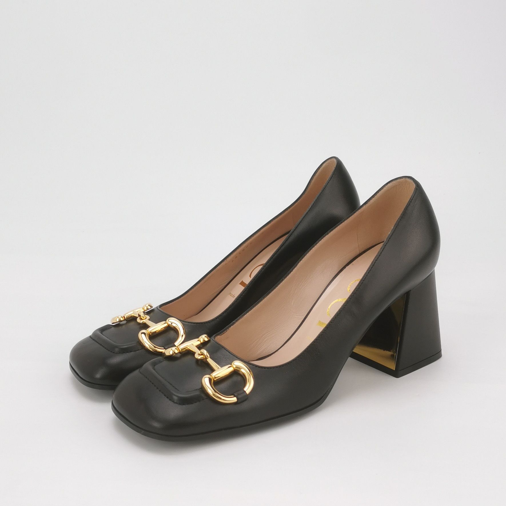 Gucci Gucci Women 9 Heels Size US 9 / IT 39 - 2 Thumbnail
