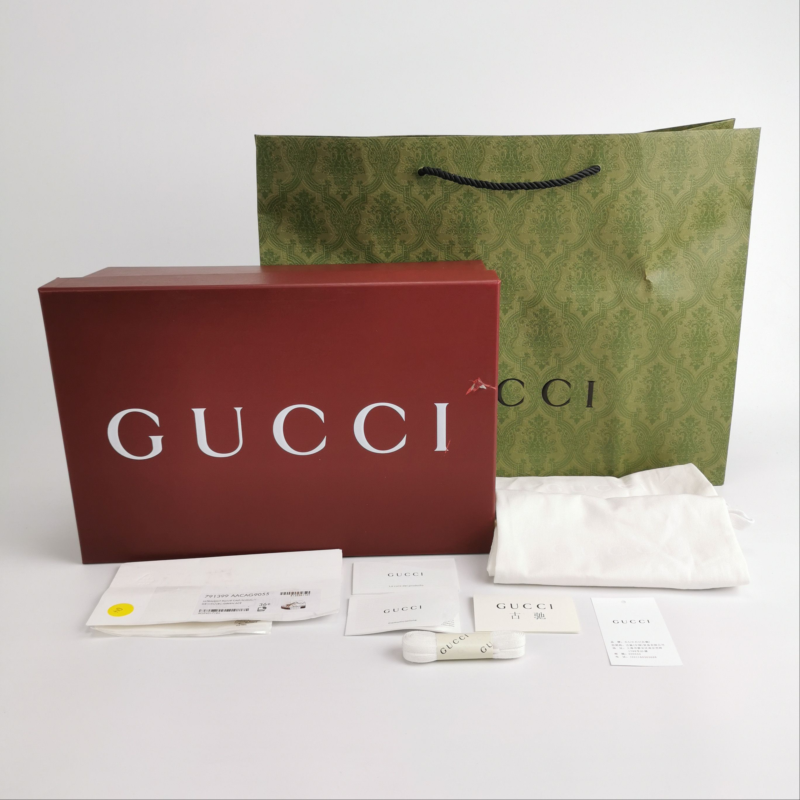 Gucci Gucci Women 6-5 Lowtop Sneakers Size US 6.5 / IT 36.5 - 6 Thumbnail