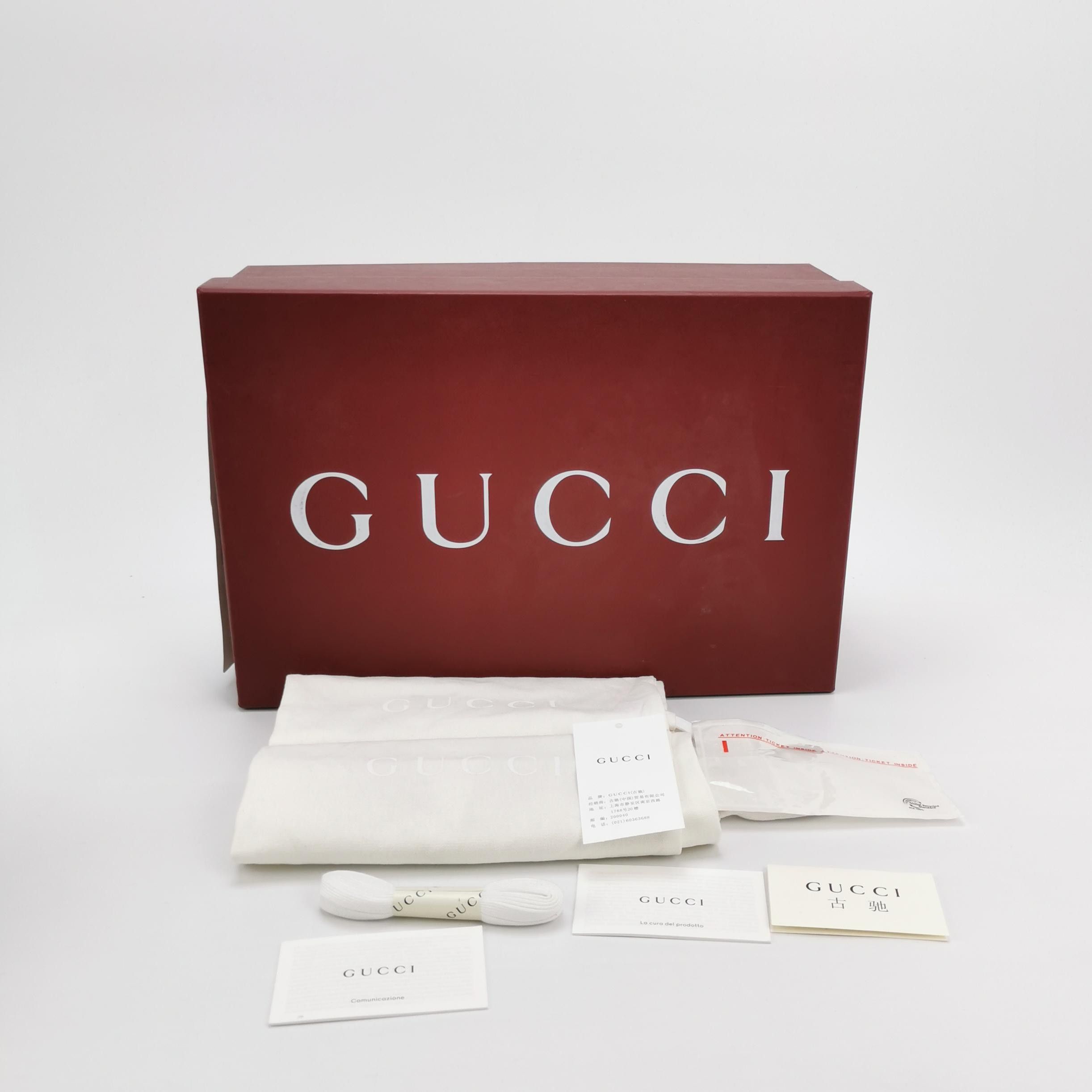 Gucci Gucci Women 6-5 Lowtop Sneakers Size US 6.5 / IT 36.5 - 6 Thumbnail