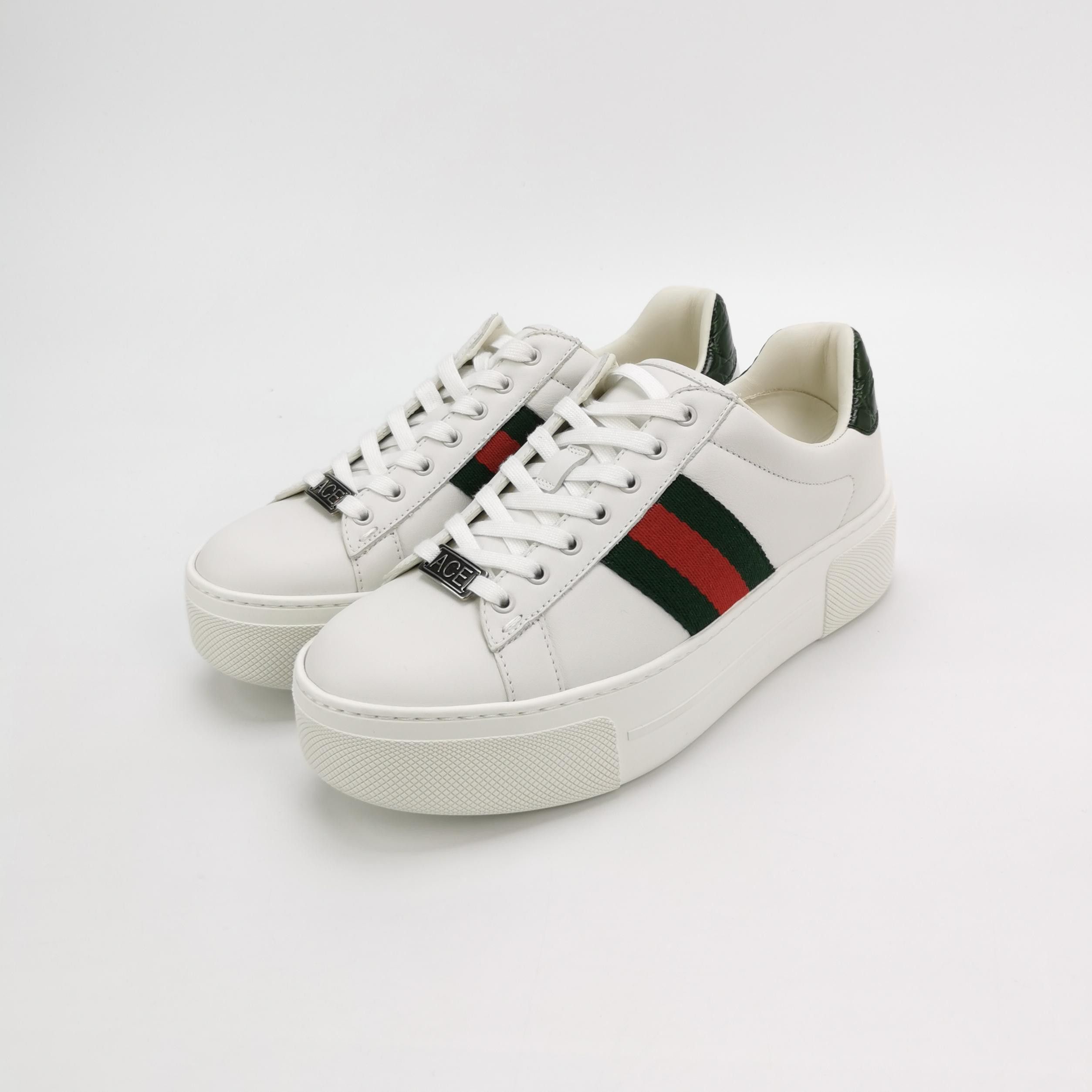 Gucci Gucci Women 6-5 Lowtop Sneakers Size US 6.5 / IT 36.5 - 2 Thumbnail