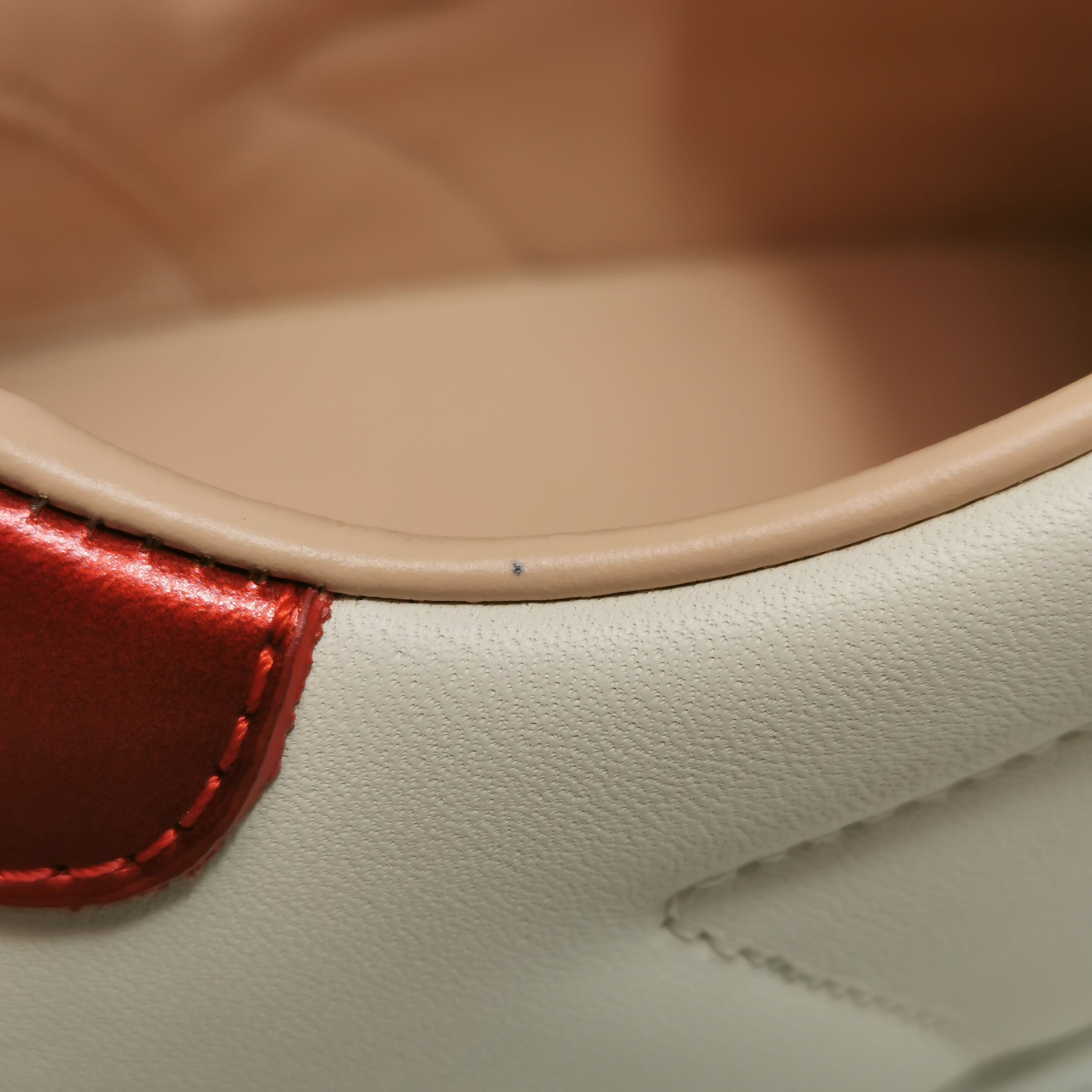 Gucci Gucci Women 10 Lowtop Sneakers Size US 10 / IT 40 - 7 Thumbnail