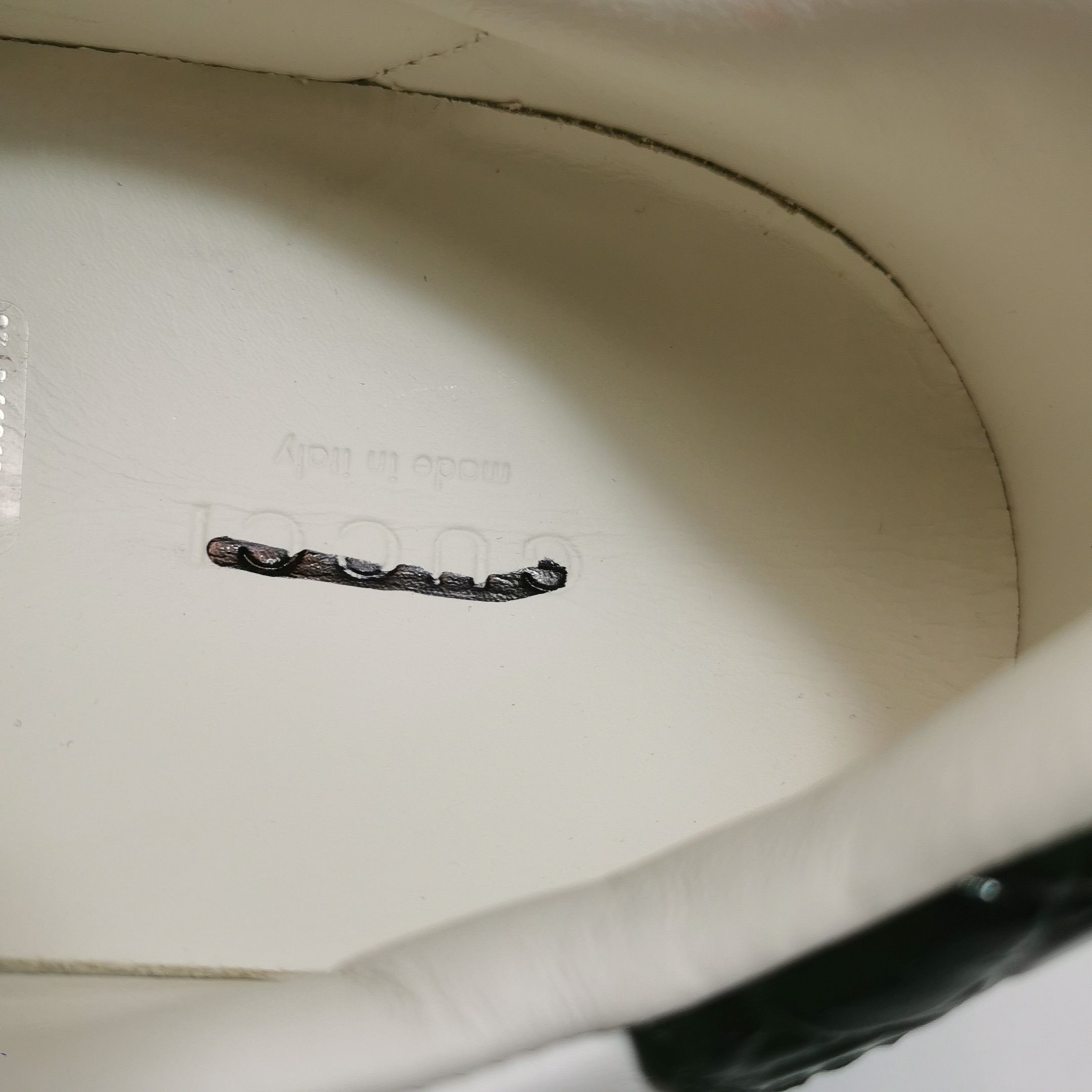 Gucci Gucci Women 9 Lowtop Sneakers Size US 9 / IT 39 - 9 Thumbnail