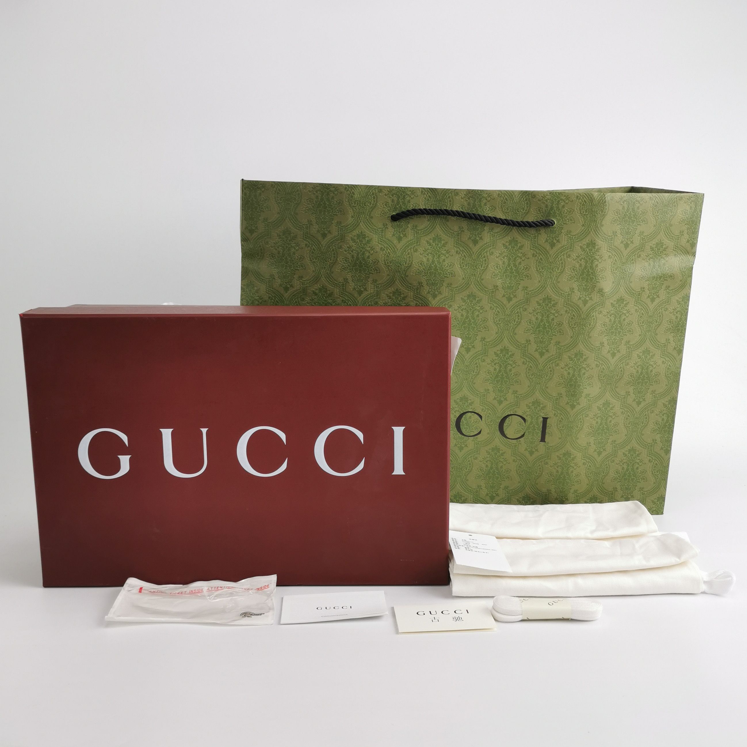 Gucci Gucci Women 9 Lowtop Sneakers Size US 9 / IT 39 - 6 Thumbnail