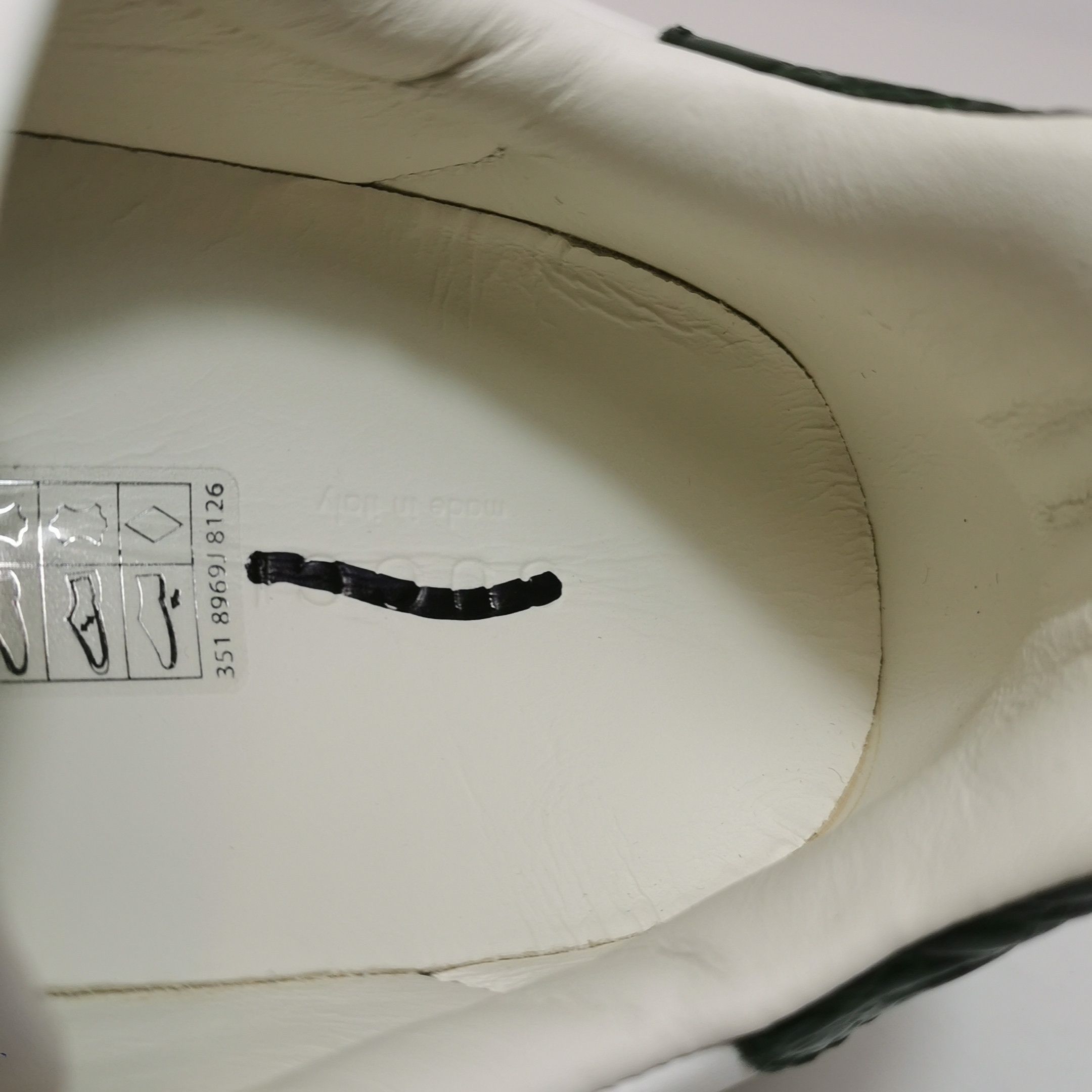 Gucci Gucci Women 9 Lowtop Sneakers Size US 9 / IT 39 - 11 Thumbnail
