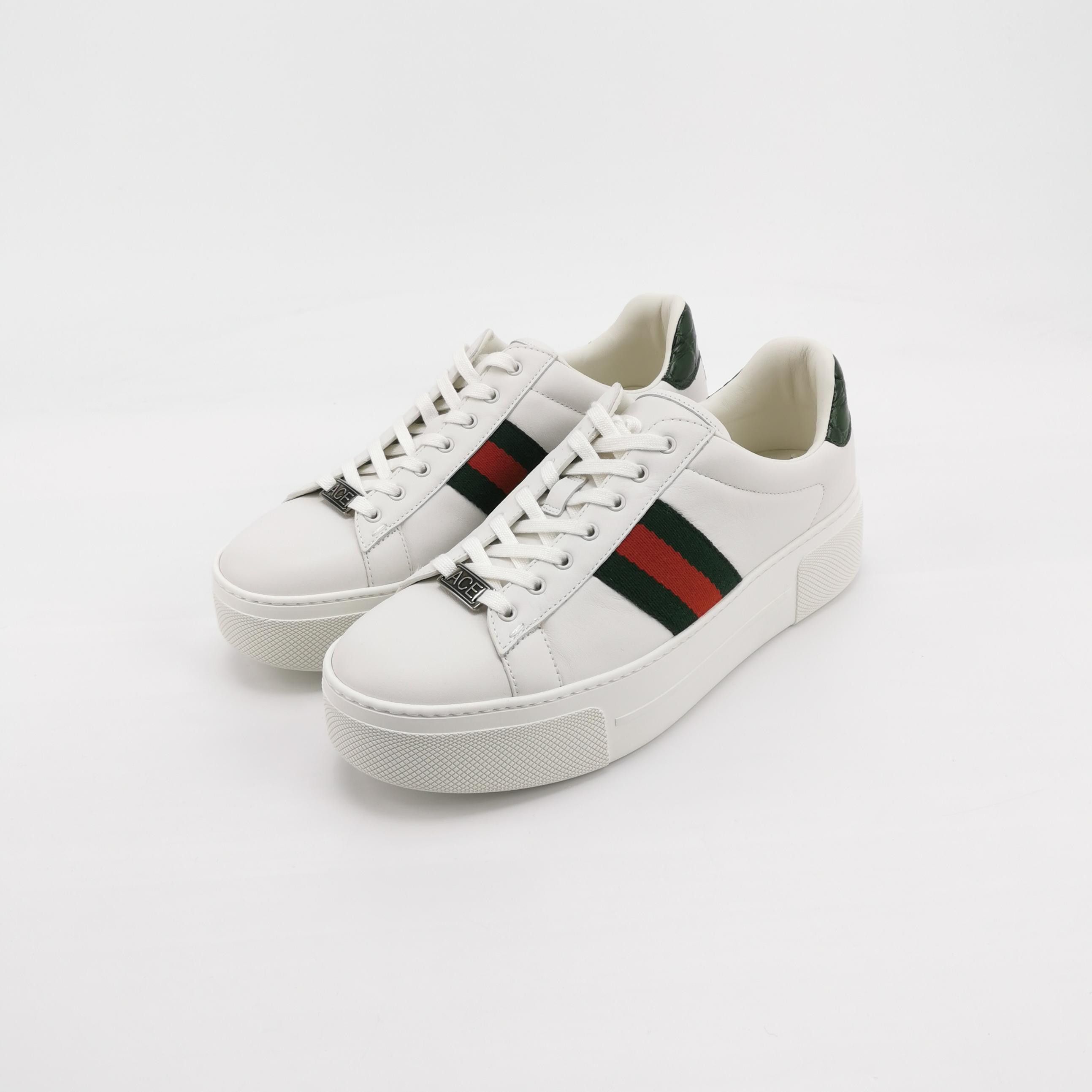 Gucci Gucci Women 9 Lowtop Sneakers Size US 9 / IT 39 - 2 Thumbnail