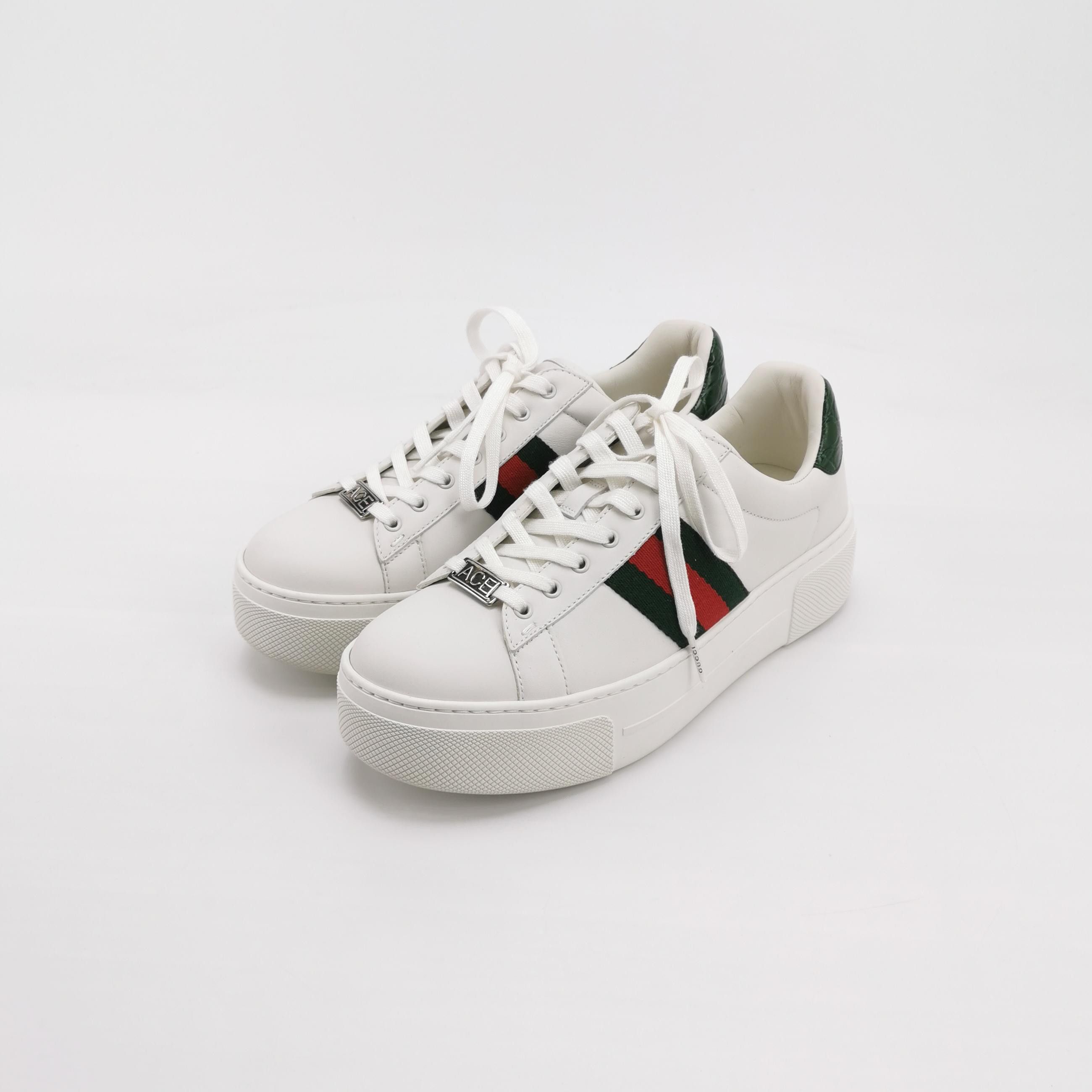 Gucci Gucci Women 8-5 Lowtop Sneakers Size US 8.5 / IT 38.5 - 2 Thumbnail