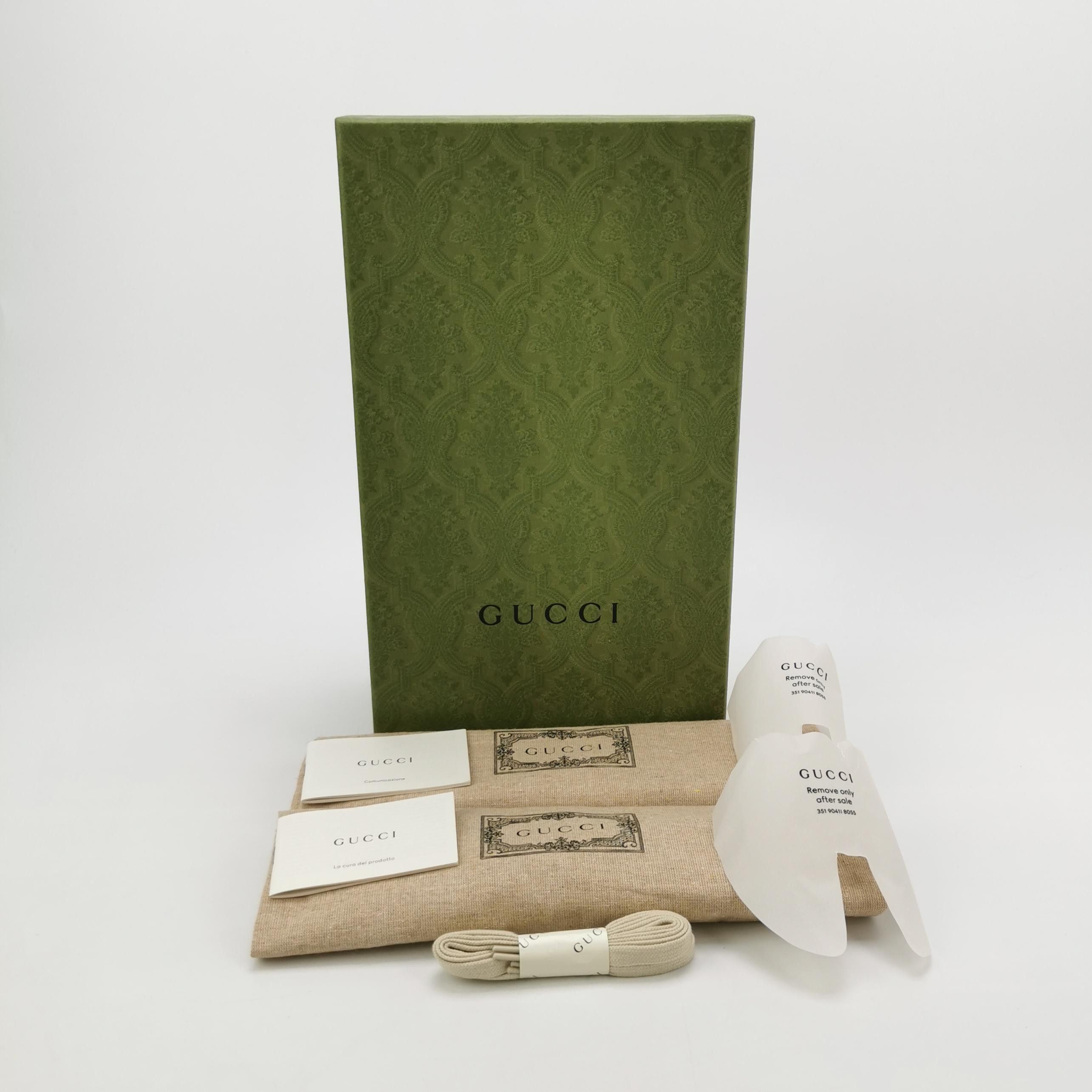 Gucci Gucci Women 5 Lowtop Sneakers Size US 5 / IT 35 - 6 Thumbnail