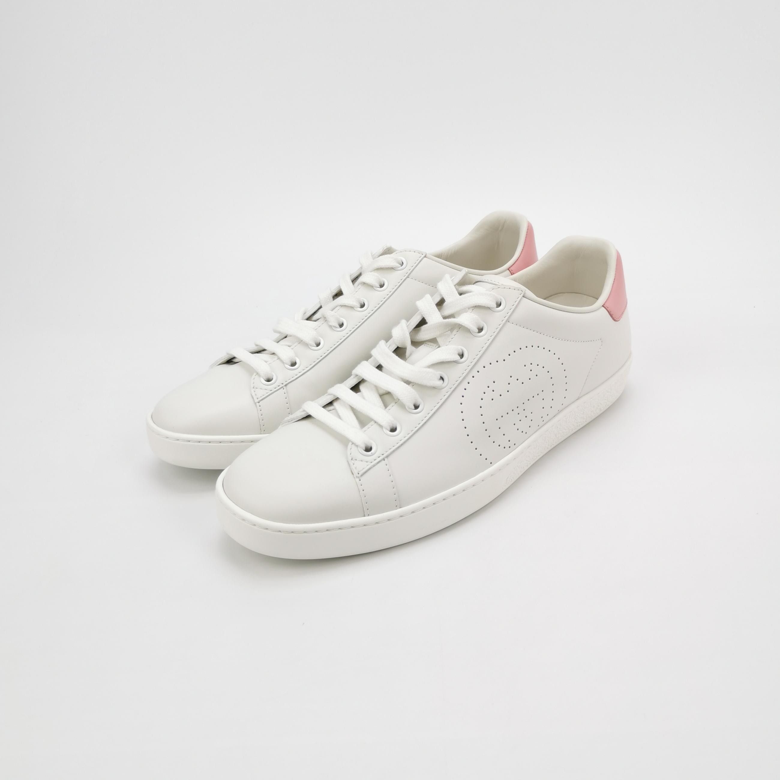 Gucci Gucci Women 10-5 Lowtop Sneakers Size US 10.5 / IT 40.5 - 2 Thumbnail