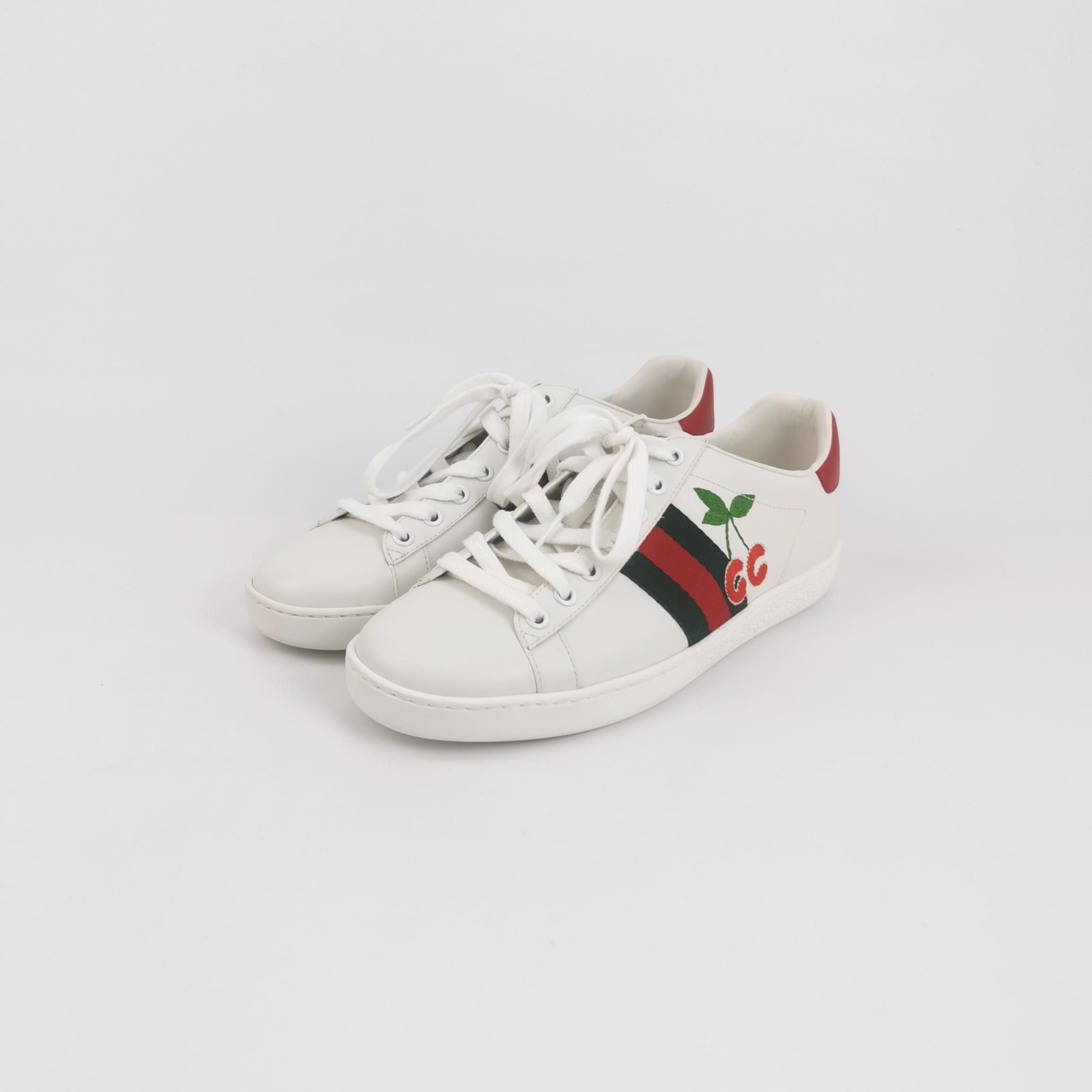 Gucci Gucci Women 7-5 Lowtop Sneakers Size US 7.5 / IT 37.5 - 2 Thumbnail