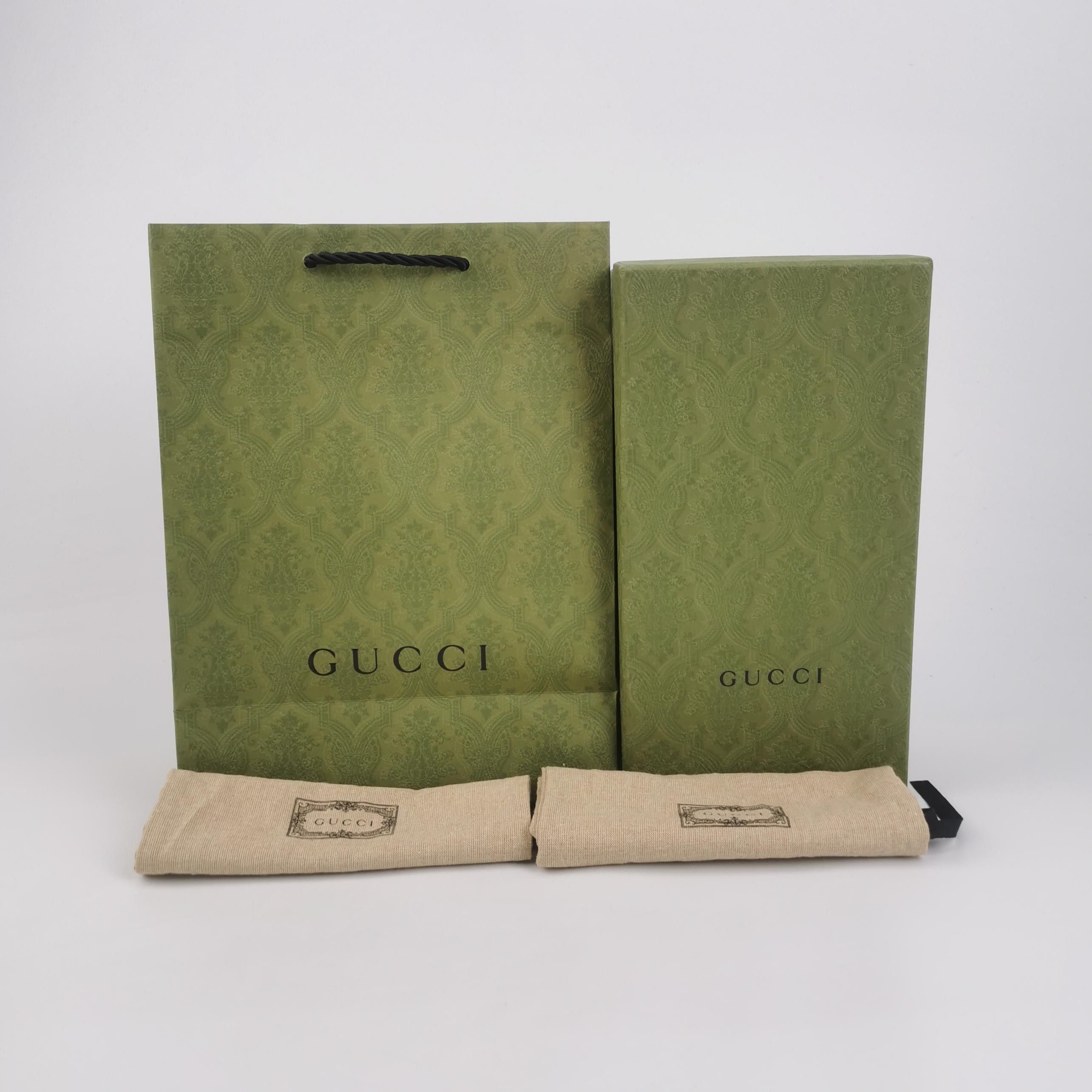 Gucci Gucci Women 7 Lowtop Sneakers Size US 7 / IT 37 - 6 Thumbnail