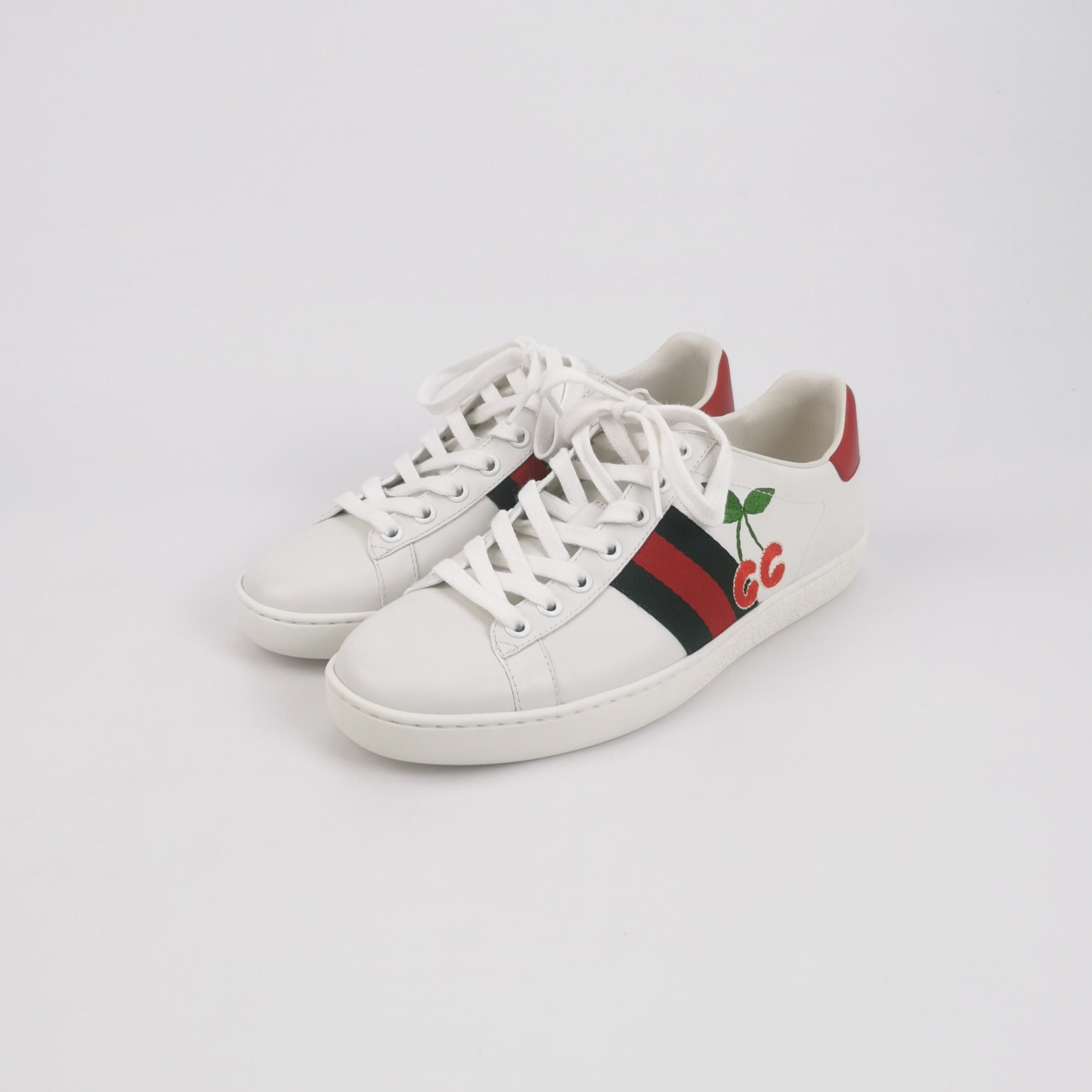 Gucci Gucci Women 7 Lowtop Sneakers Size US 7 / IT 37 - 2 Thumbnail