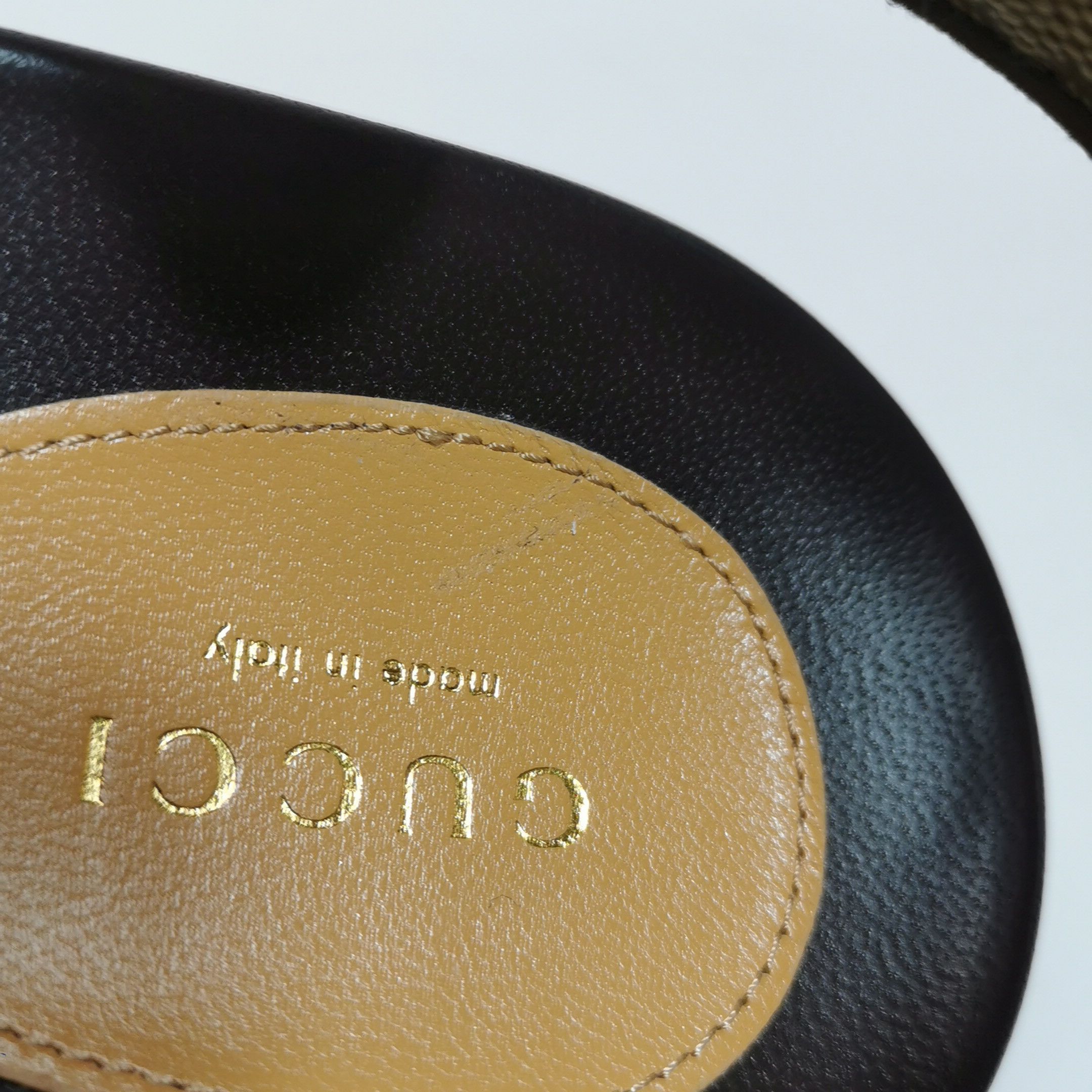 Gucci Gucci Women 5-5 Sandals Size US 5.5 / IT 35.5 - 8 Thumbnail