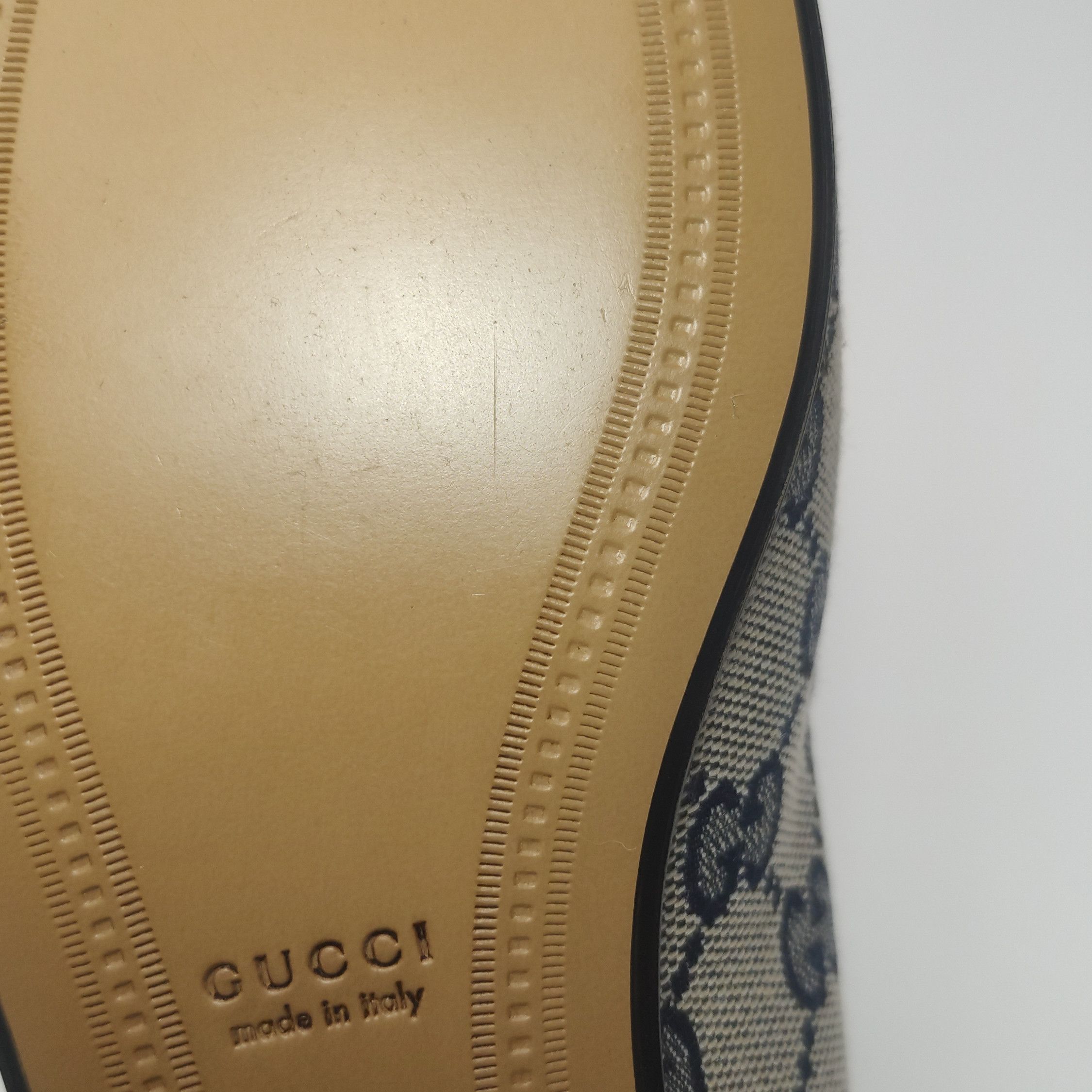 Gucci Gucci Women 6-5 Flats Size US 6.5 / IT 36.5 - 9 Thumbnail