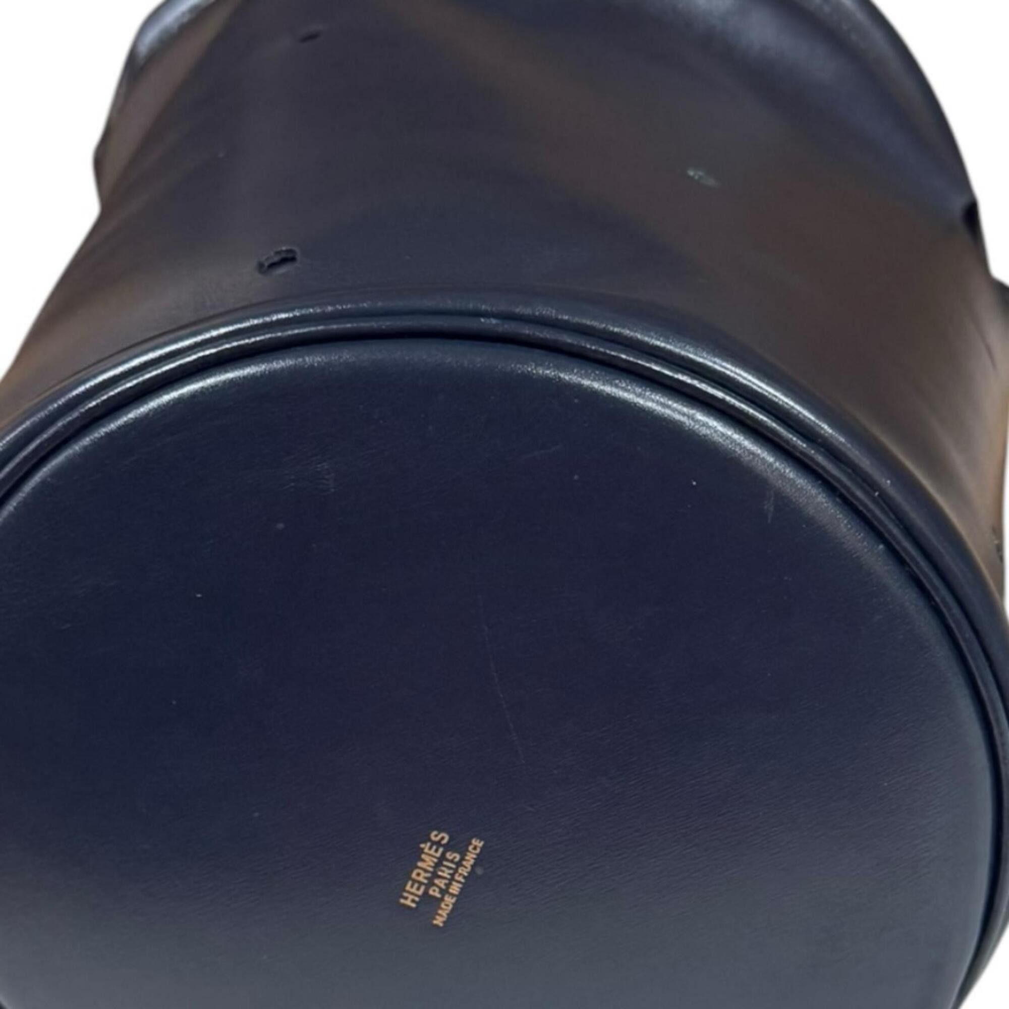 Hermes Hermes Mainjoir MM Shoulder Bag, Leather, Navy, Women's HERMES Size ONE SIZE - 8 Thumbnail