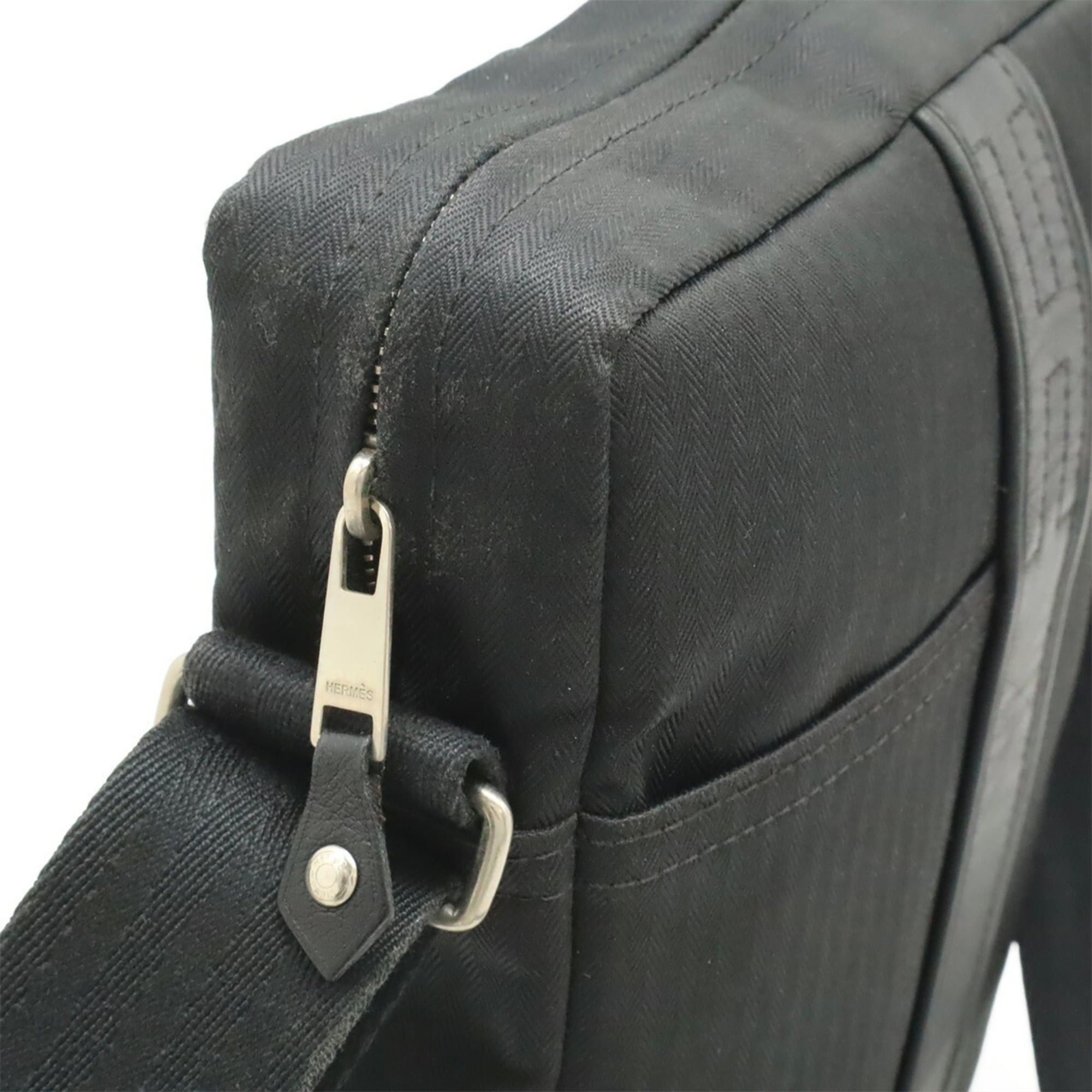 Hermes HERMES Acapulco Bandoulière MM Shoulder Bag Pochette Toile Chevron Leather Black Size ONE SIZE - 6 Thumbnail