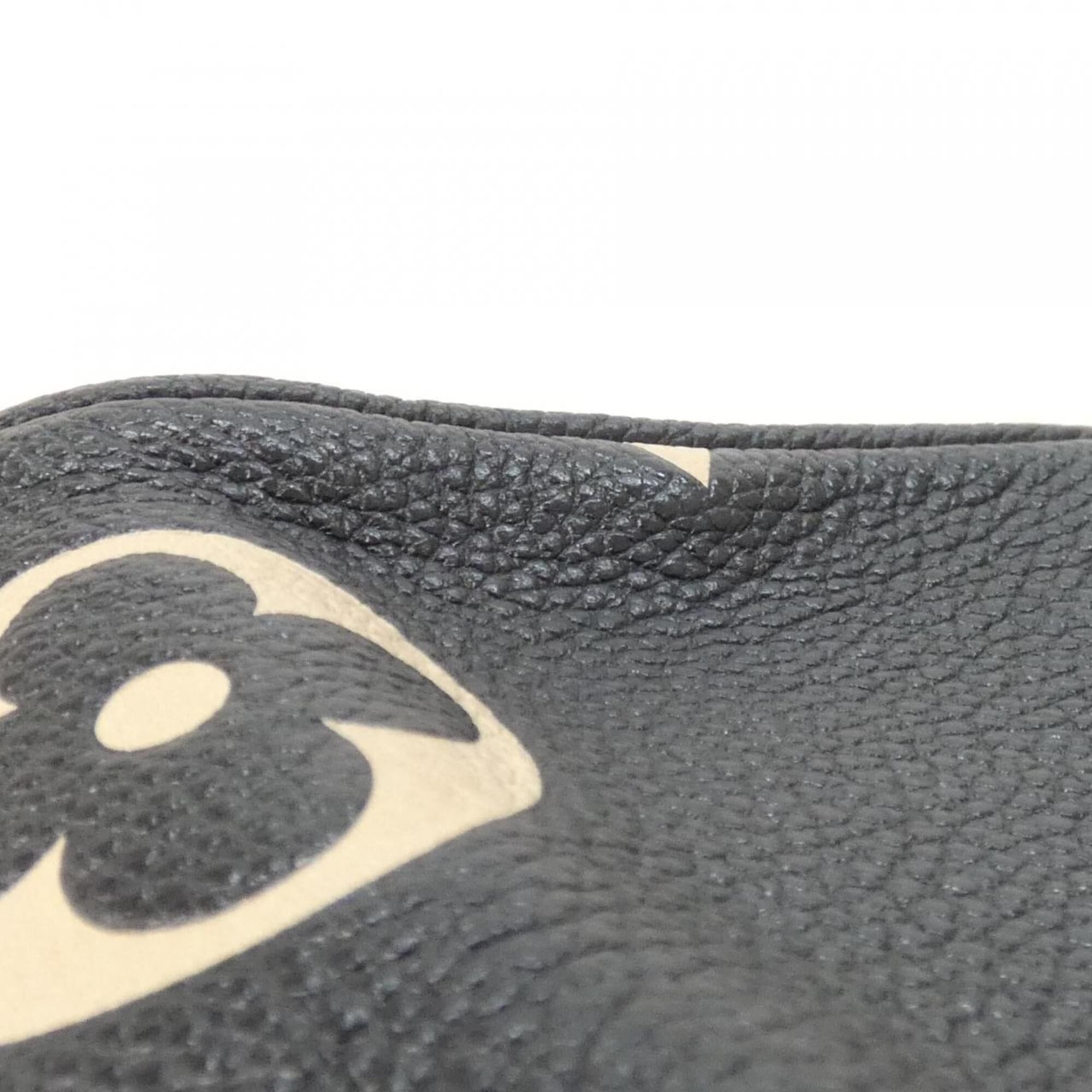 Louis Vuitton Louis Vuitton Bicolor Monogram Empreinte Favorite M45859 Shoulder Bag Size ONE SIZE - 5 Thumbnail