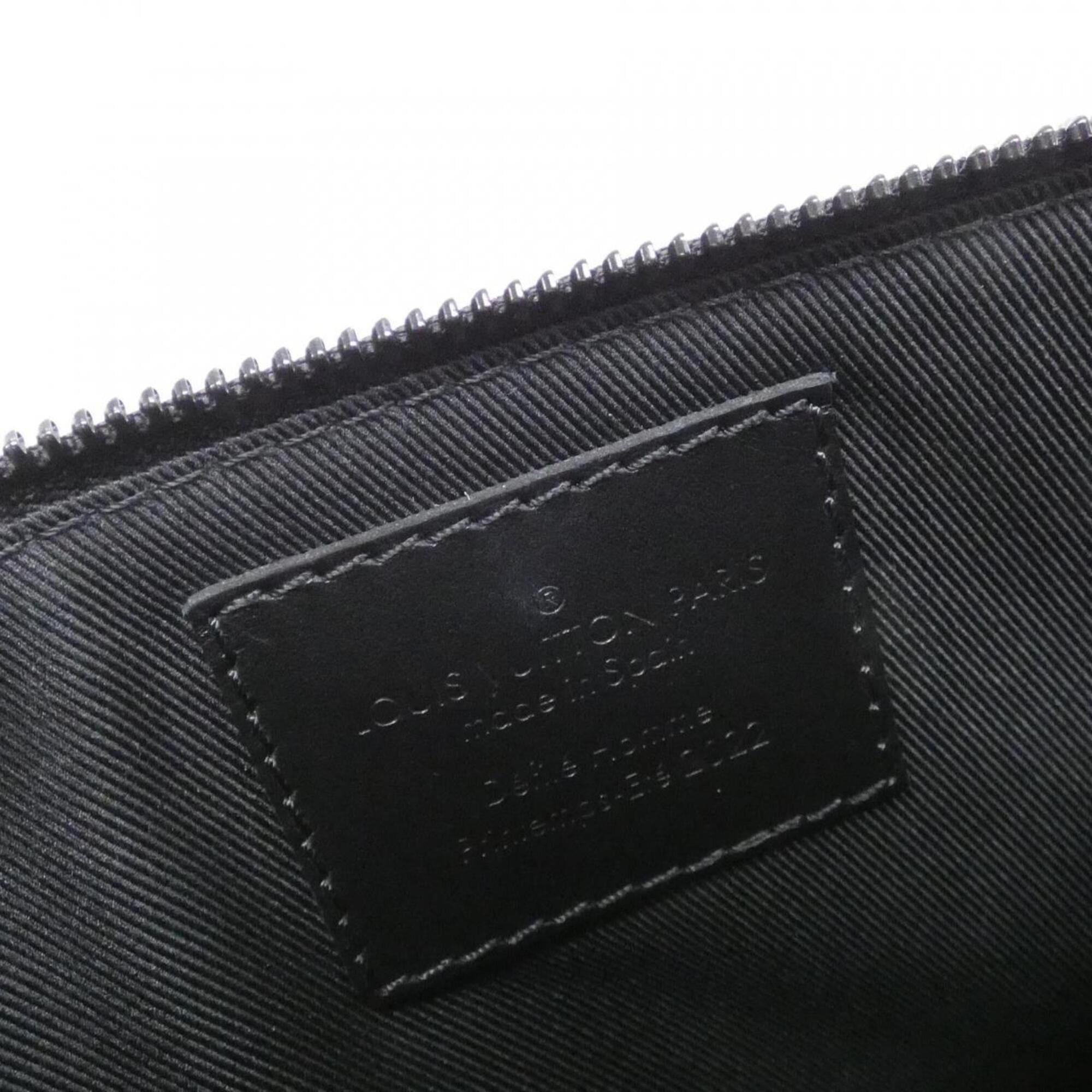 Louis Vuitton Louis Vuitton Taurillon Monogram Trio Handbag Pouch M59681 Shoulder Bag Size ONE SIZE - 8 Thumbnail