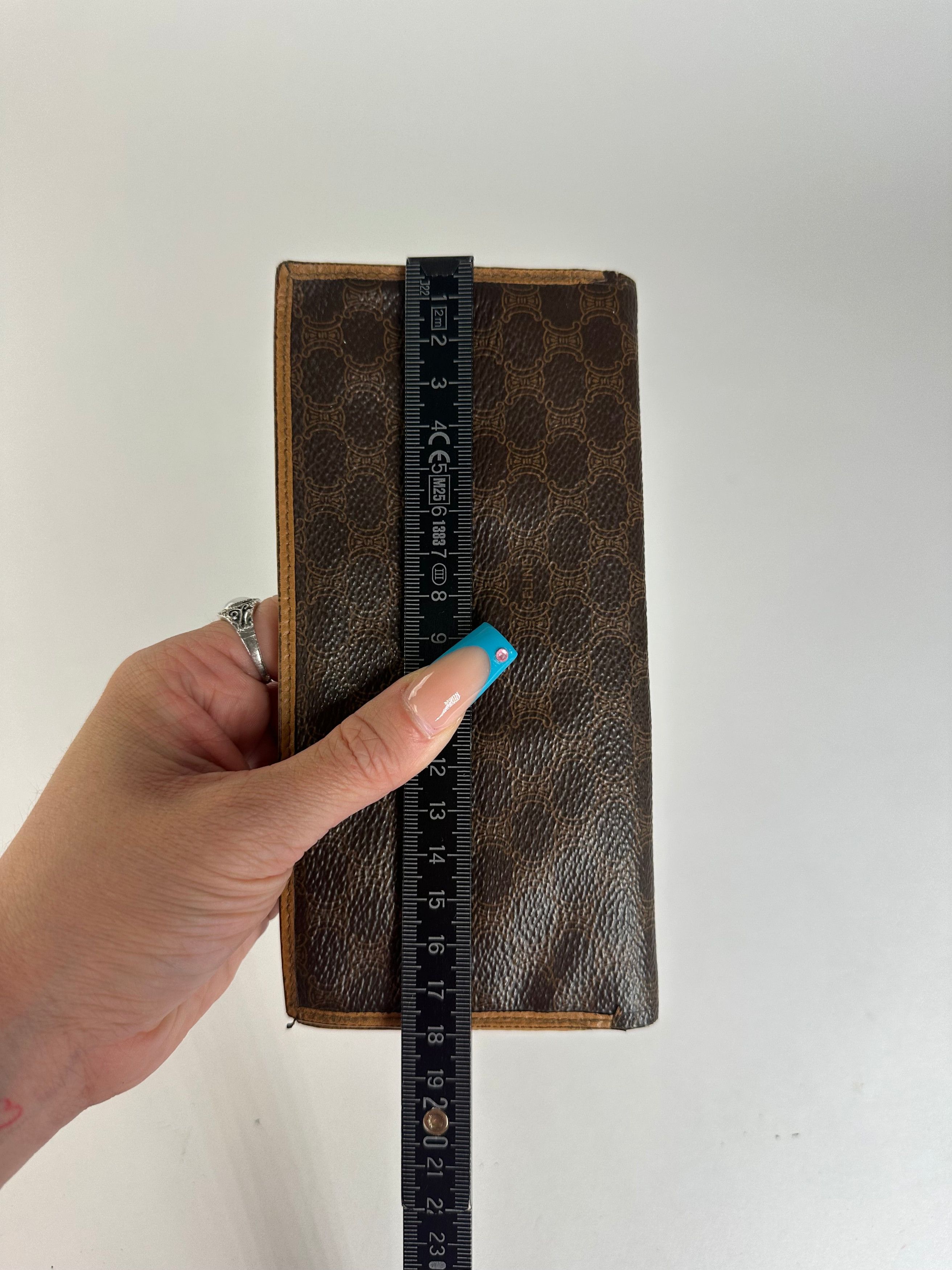 Celine Vintage Embossed Wallet Brown Size ONE SIZE - 6 Thumbnail