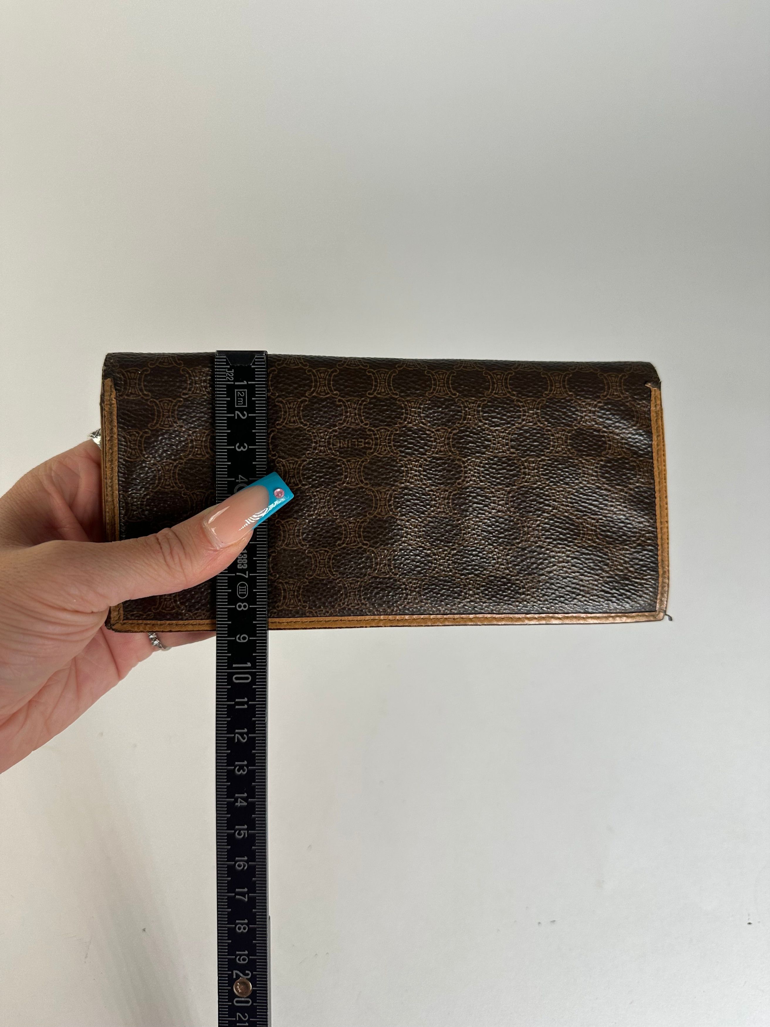 Celine Vintage Embossed Wallet Brown Size ONE SIZE - 7 Thumbnail