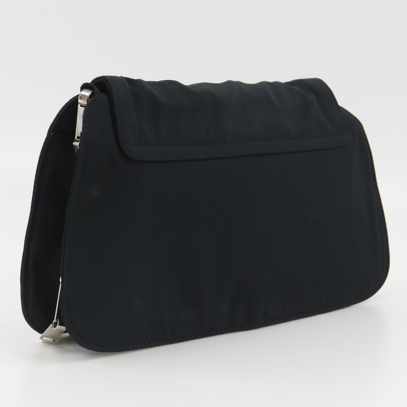 Bottega Veneta Bottega Veneta Bottega Veneta Chain Shoulder Nylon Shoulder Bag Textile Shoulder Bag DUTY FREE for USA Size ONE SIZE - 3 Thumbnail