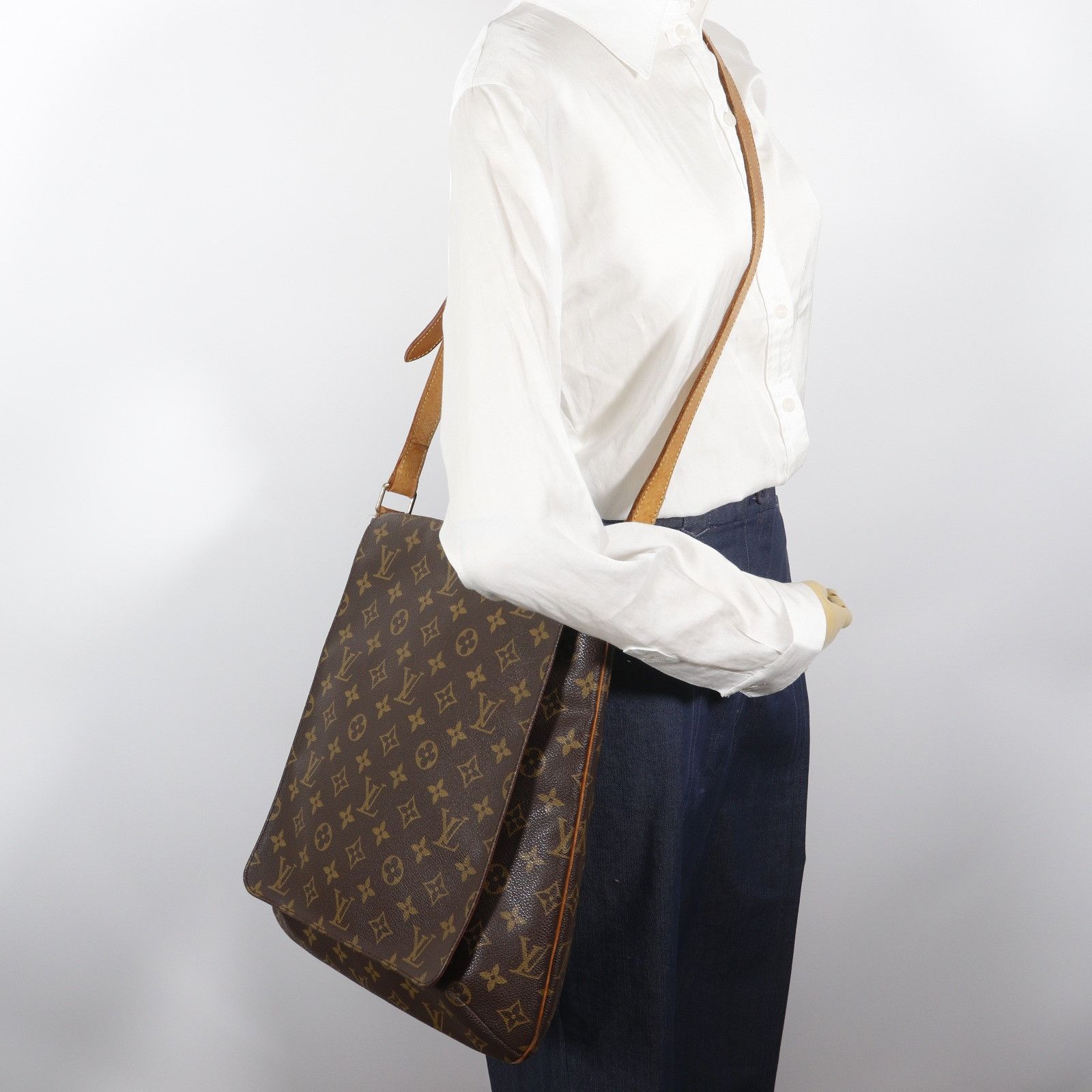 Louis Vuitton Louis Vuitton Louis Vuitton Musette Monogram shoulder bag Textile Shoulder Bag M51256 DUTY FREE for USA Size ONE SIZE - 17 Thumbnail