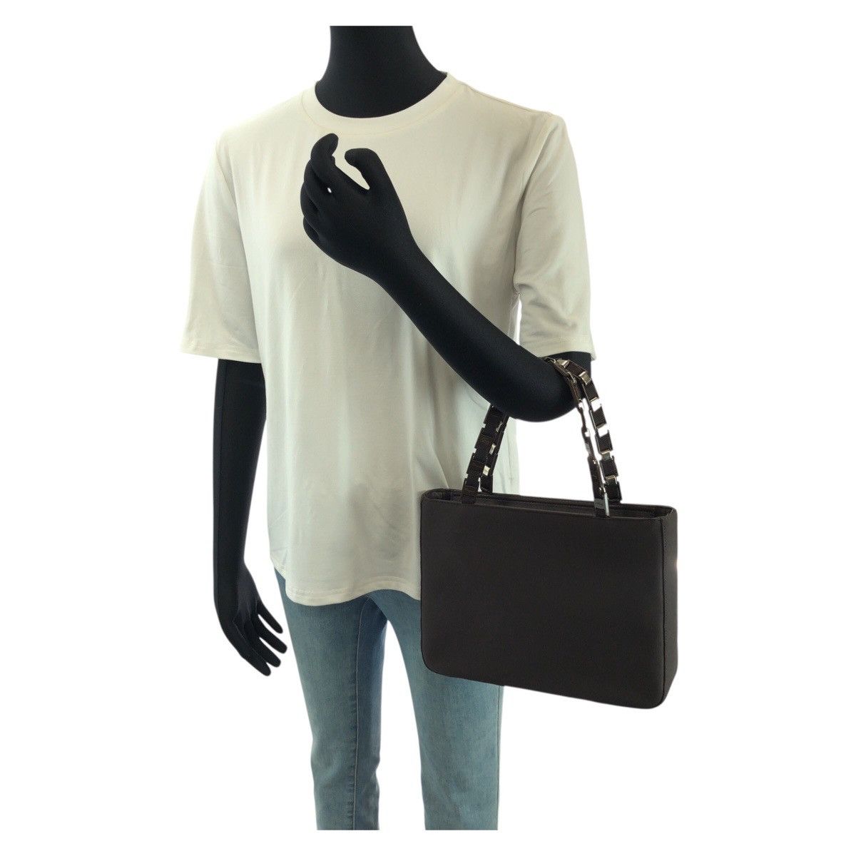 Salvatore Ferragamo Salvatore Ferragamo Salvatore Ferragamo Vara Chain Nylon Leather 2way Bag Textile Handbag AU-21 9324 DUTY FREE for USA Size ONE SIZE - 5 Thumbnail