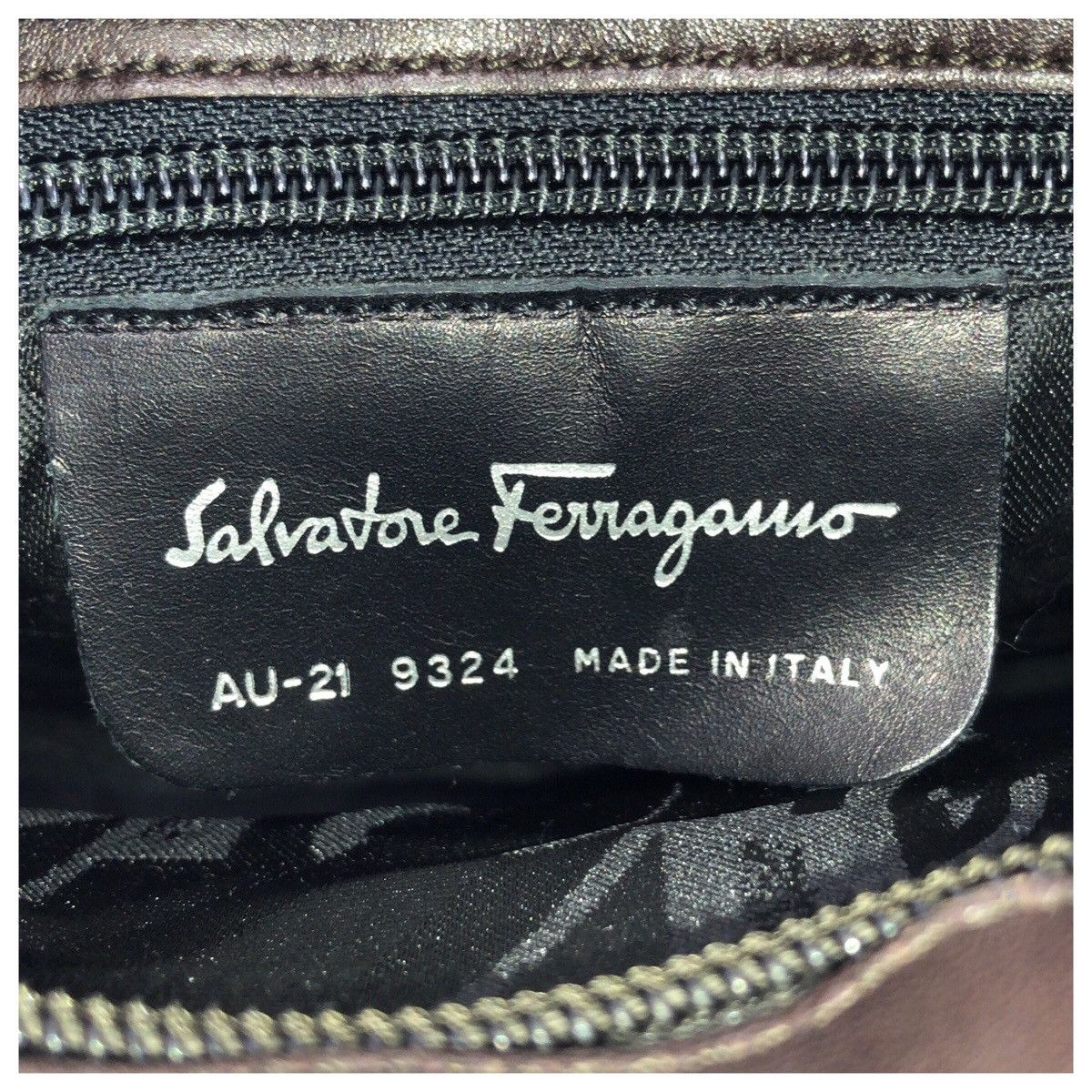 Salvatore Ferragamo Salvatore Ferragamo Salvatore Ferragamo Vara Chain Nylon Leather 2way Bag Textile Handbag AU-21 9324 DUTY FREE for USA Size ONE SIZE - 4 Thumbnail