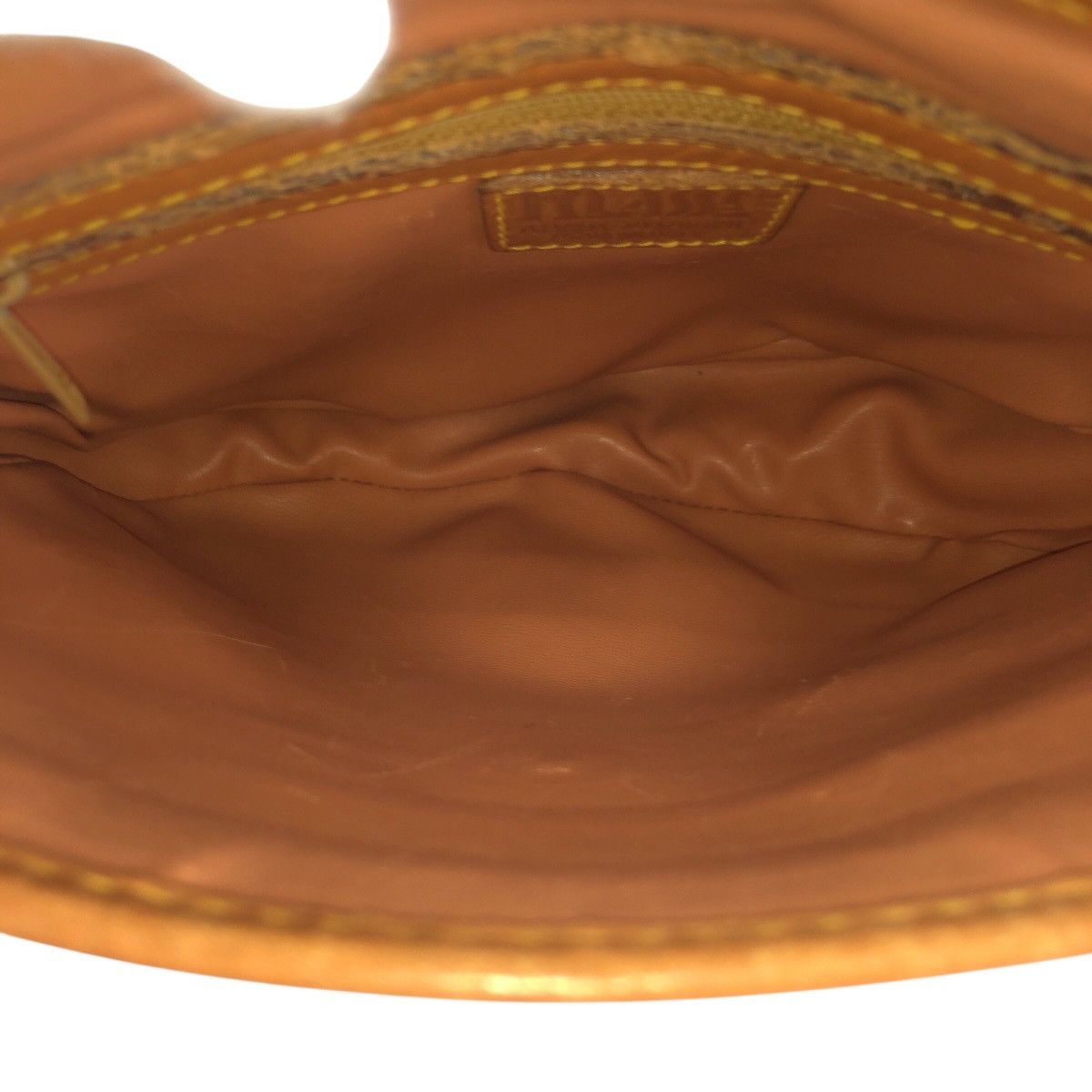 Other Other PRIMA CLASSE PVC Leather Shoulder Bag Plastic / Synthetic Shoulder Bag DUTY FREE for USA Size ONE SIZE - 9 Thumbnail